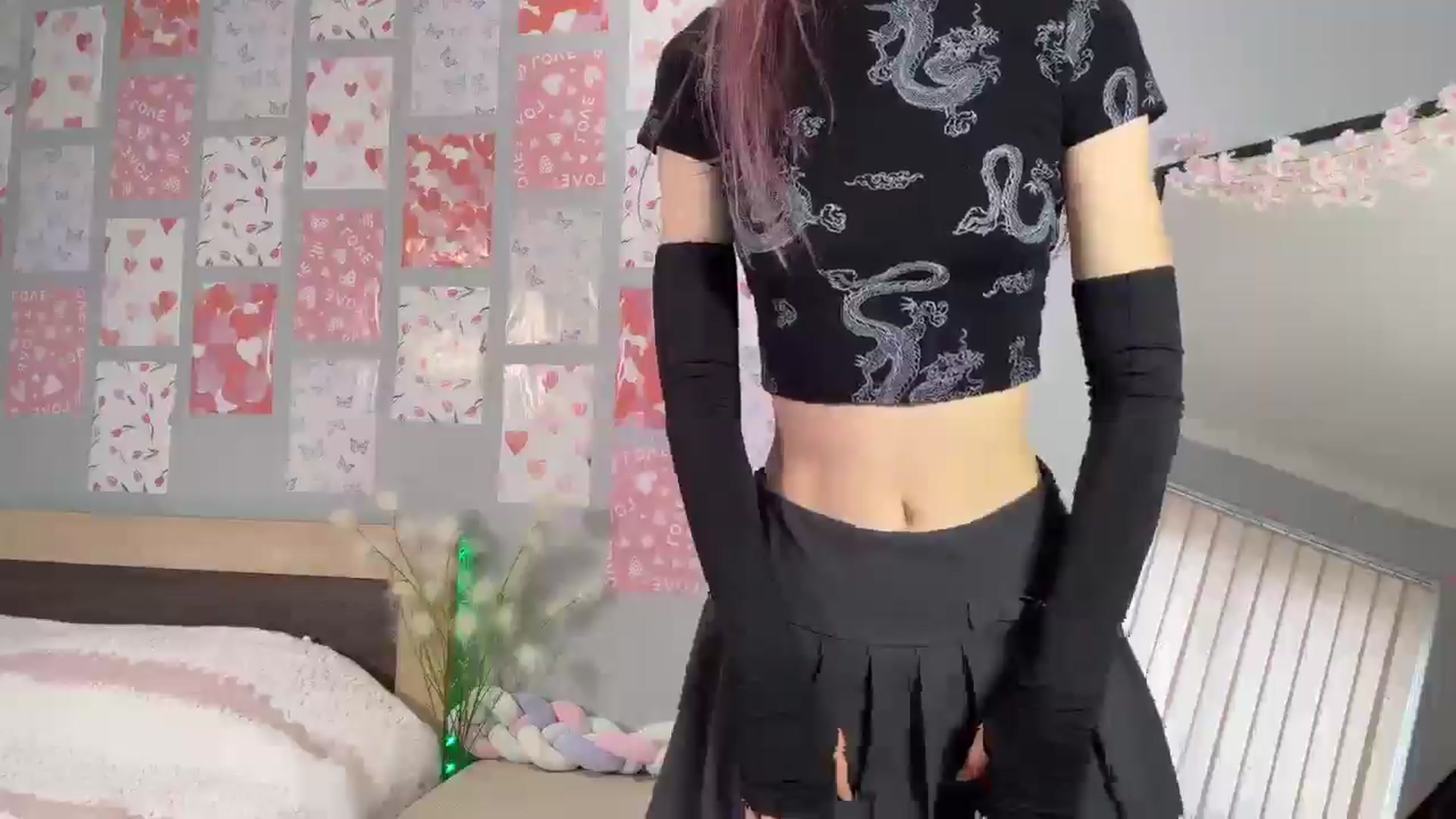 Gallery image thumbnail from IsabellaBliss's myfreecams stream on, 02/15/2026, 12:51 image 6 of 20