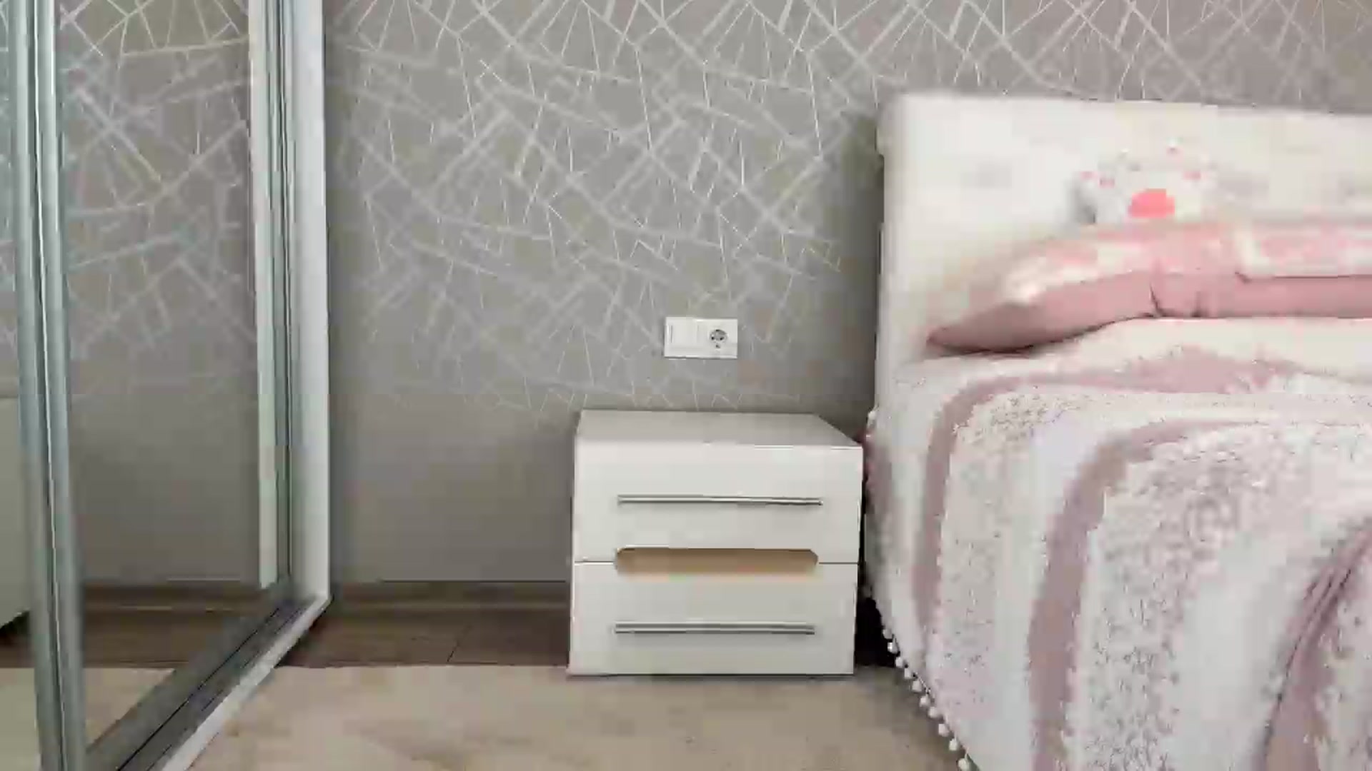 Gallery image thumbnail from IsabellaBliss's myfreecams stream on, 04/05/2026, 14:31 image 4 of 20