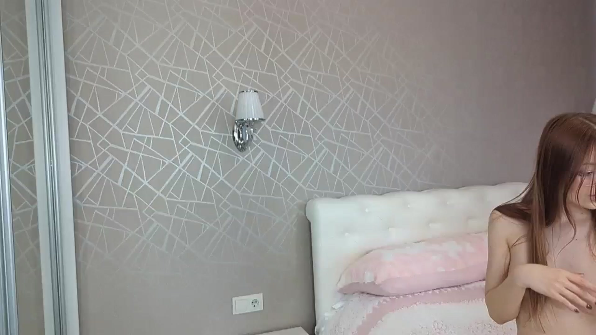 Gallery image thumbnail from IsabellaBliss's myfreecams stream on, 04/20/2026, 13:56 image 1 of 20