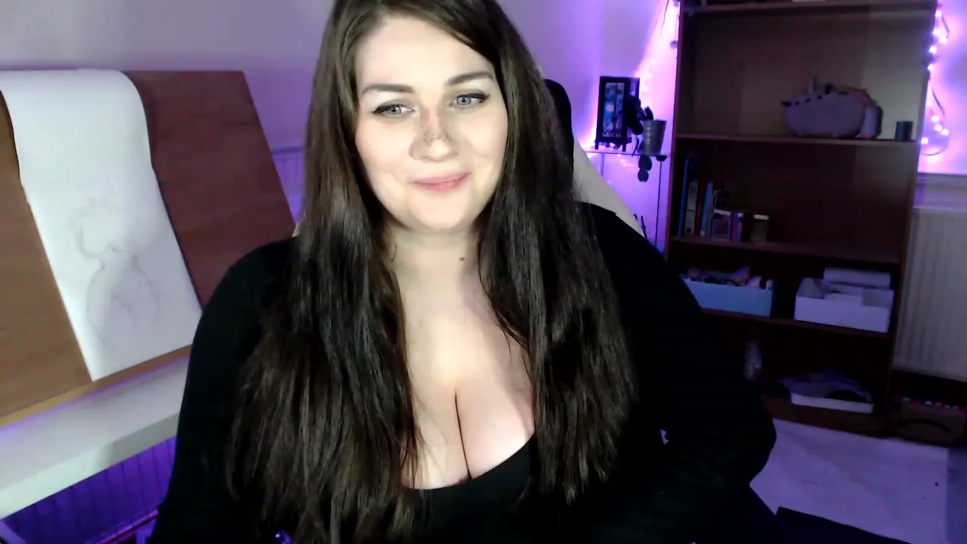 Gallery image thumbnail from IsabellaSnow's myfreecams stream on, 03/20/2023, 21:43 image 14 of 20
