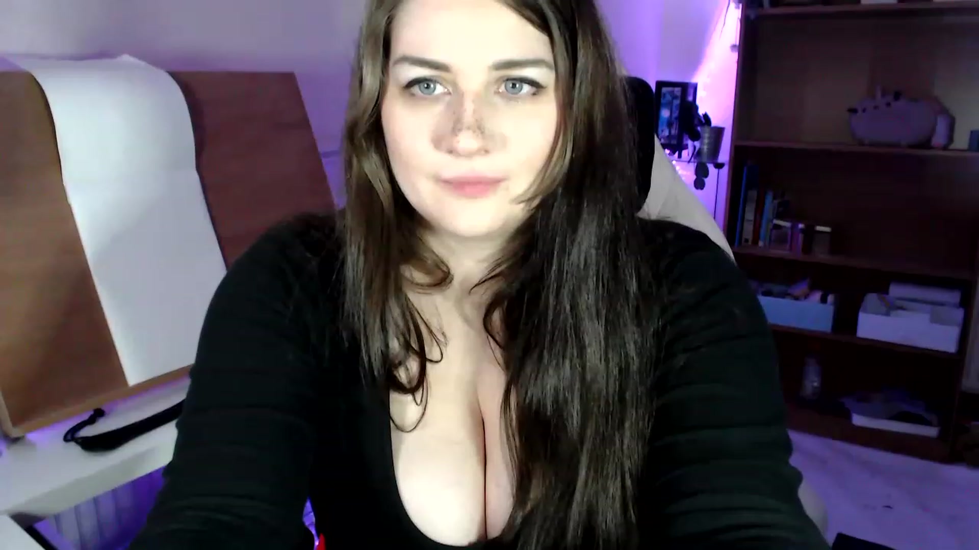 Gallery image thumbnail from IsabellaSnow's myfreecams stream on, 03/20/2023, 21:43 image 3 of 20