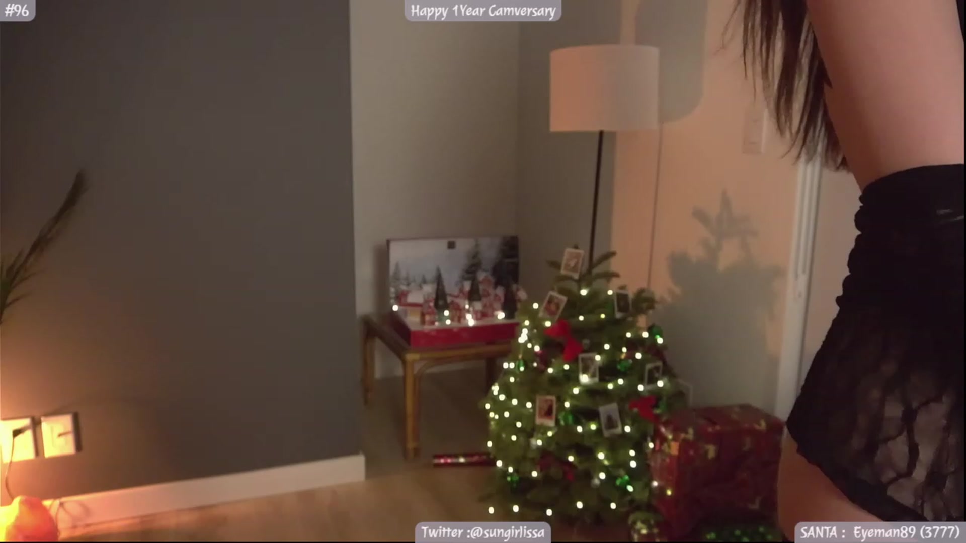 Gallery image thumbnail from Isabella_7's myfreecams stream on, 12/11/2023, 24:27 image 1 of 20