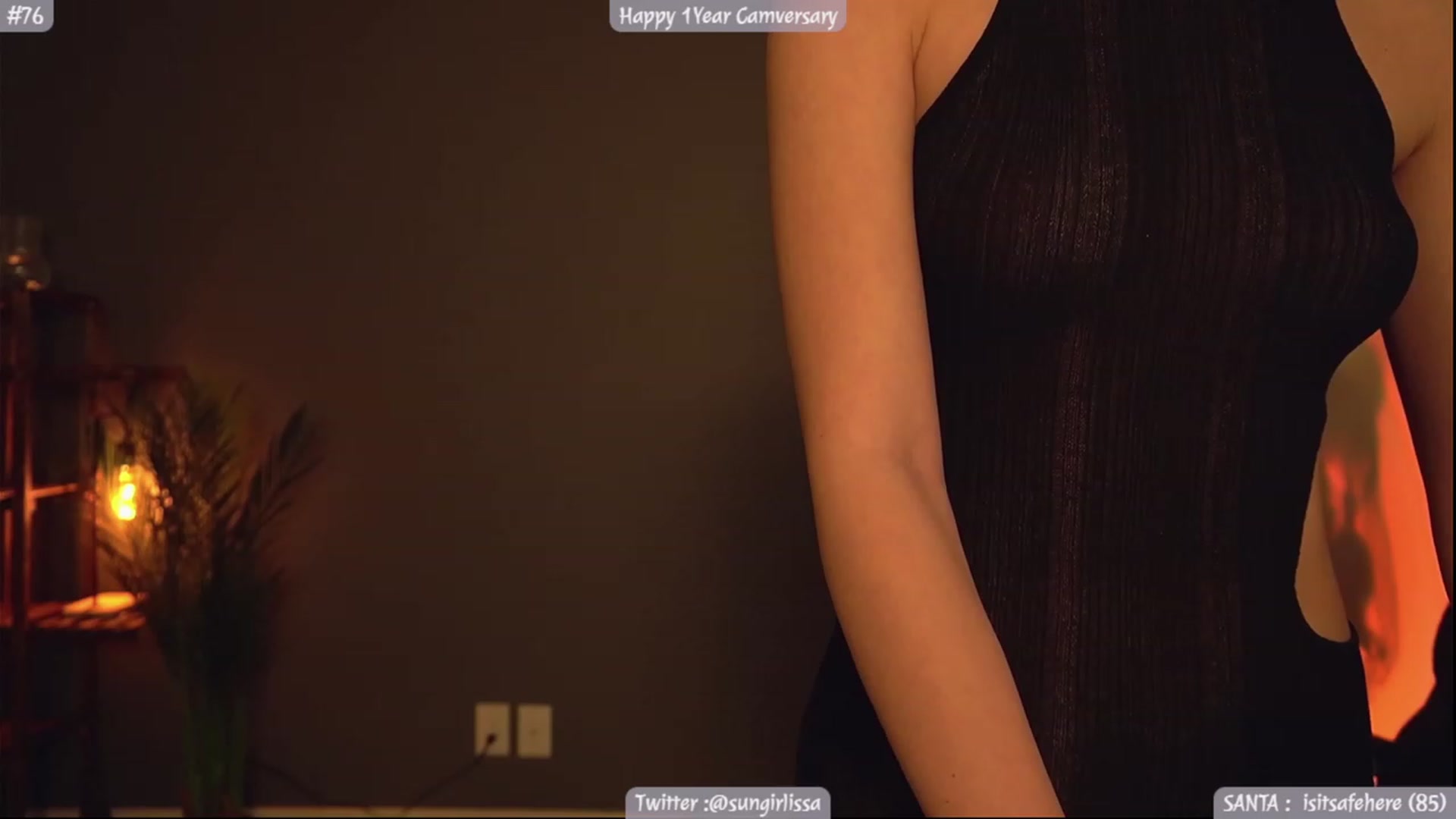 Gallery image thumbnail from Isabella_7's myfreecams stream on, 12/15/2023, 22:40 image 19 of 20