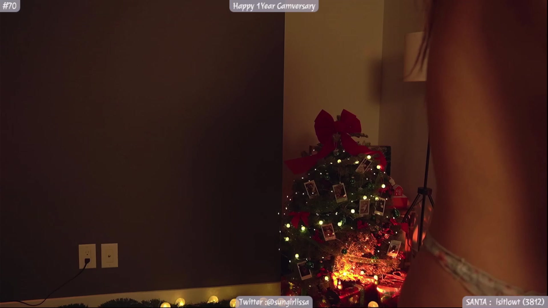 Gallery image thumbnail from Isabella_7's myfreecams stream on, 12/16/2023, 03:30 image 6 of 20