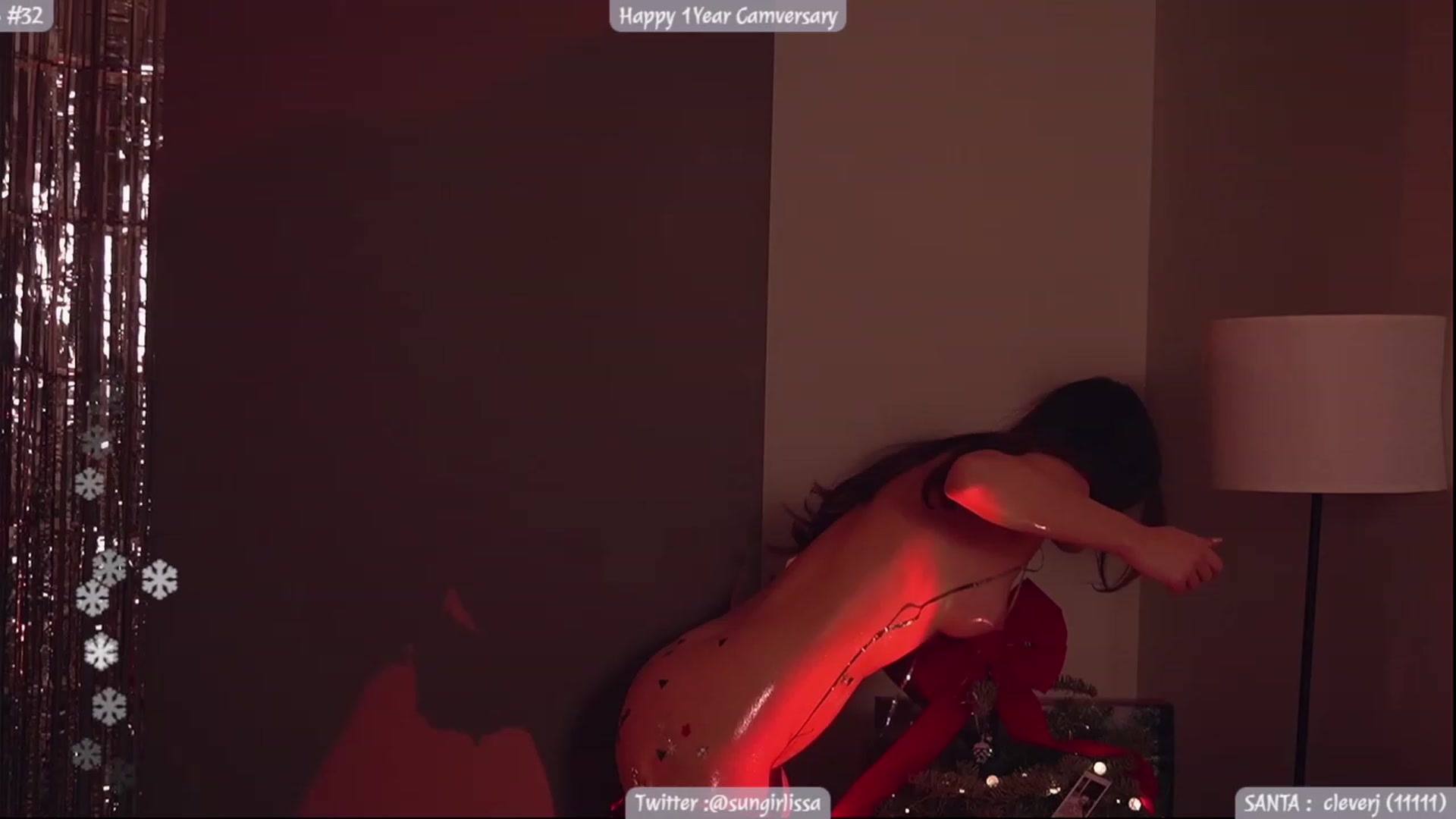 Gallery image thumbnail from Isabella_7's myfreecams stream on, 12/17/2023, 04:48 image 12 of 20