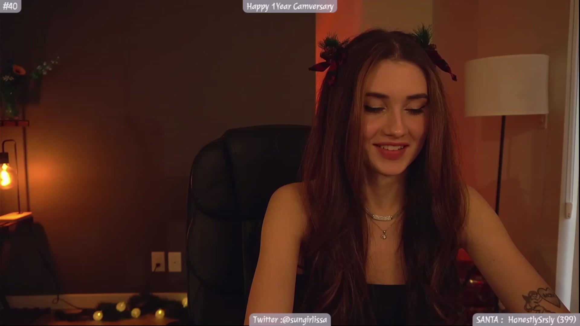 Gallery image thumbnail from Isabella_7's myfreecams stream on, 12/25/2023, 23:28 image 12 of 20