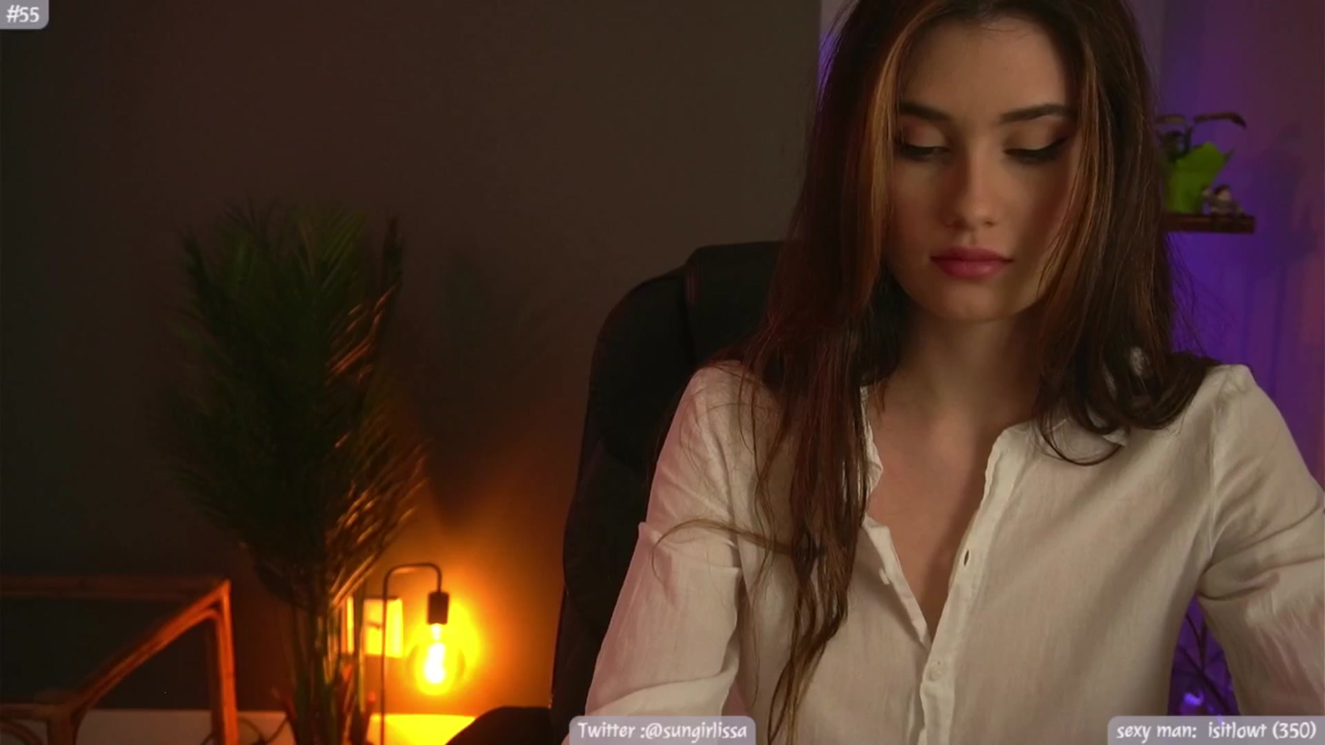 Gallery image thumbnail from Isabella_7's myfreecams stream on, 01/25/2024, 01:15 image 12 of 20