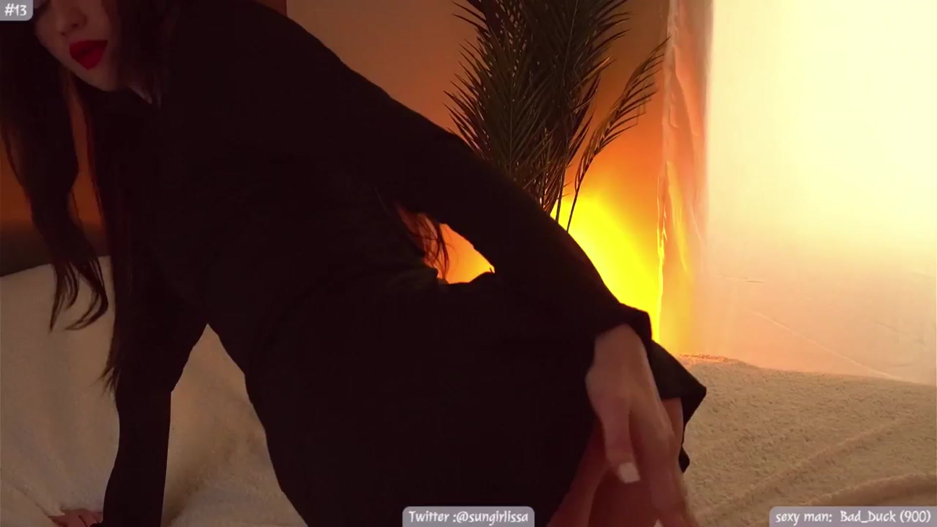 Gallery image thumbnail from Isabella_7's myfreecams stream on, 02/10/2024, 01:44 image 8 of 20