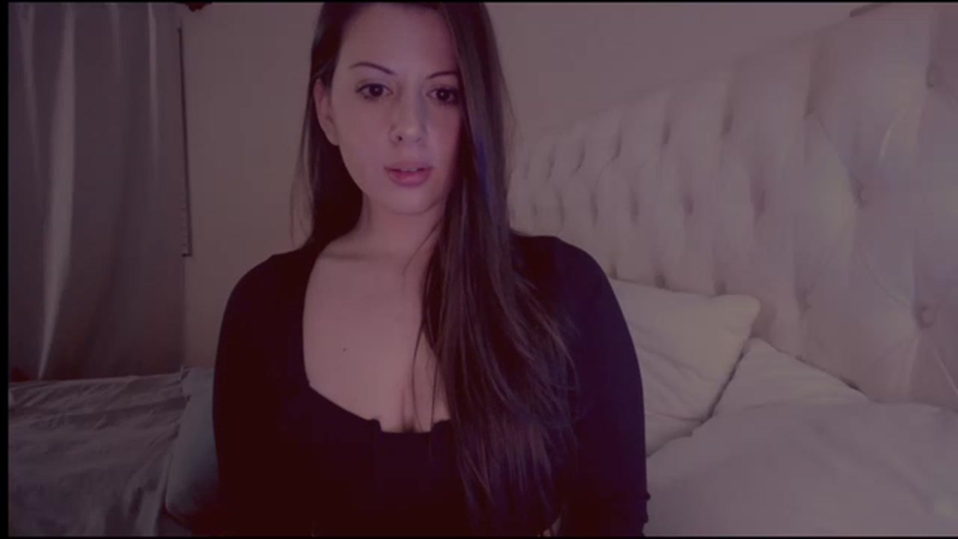 Gallery image thumbnail from Isabelle's myfreecams stream on, 11/23/2022, 04:04 image 14 of 20