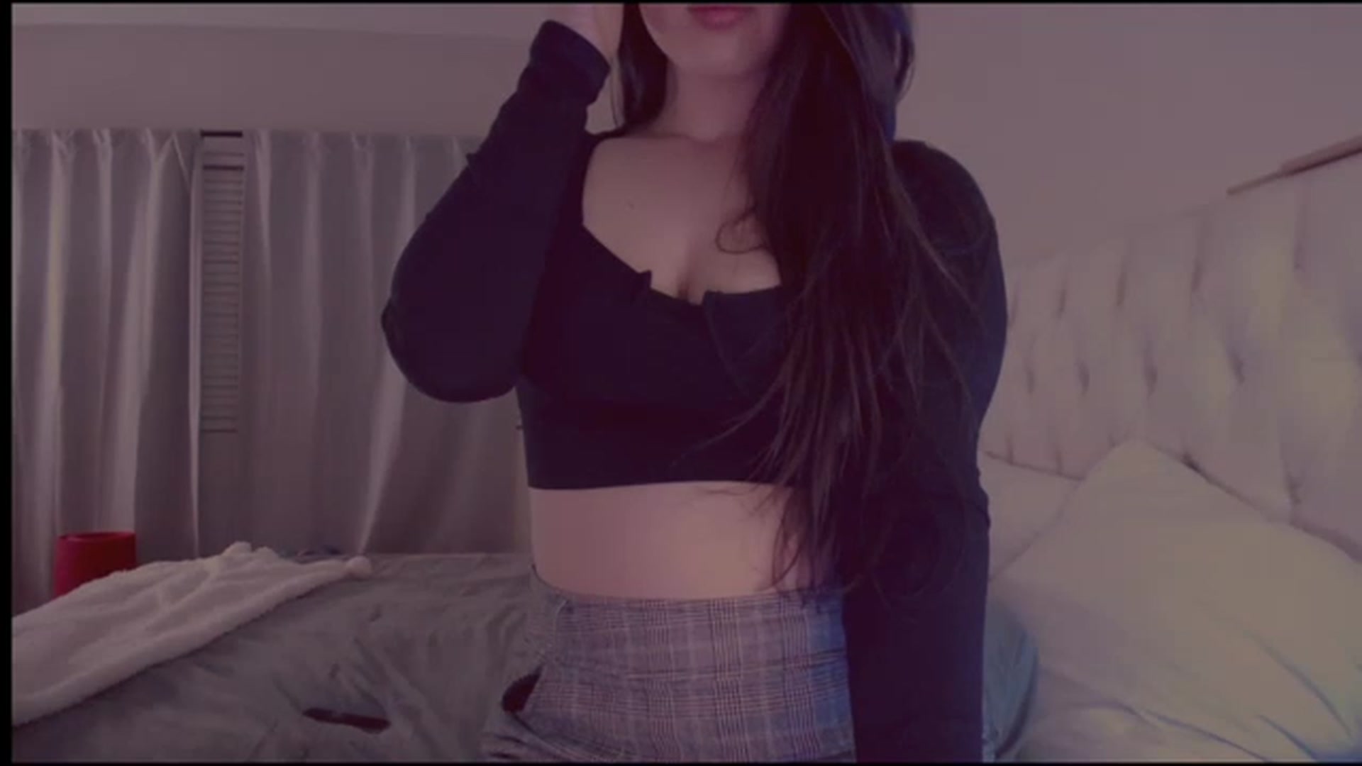 Gallery image thumbnail from Isabelle's myfreecams stream on, 11/23/2022, 05:28 image 4 of 20