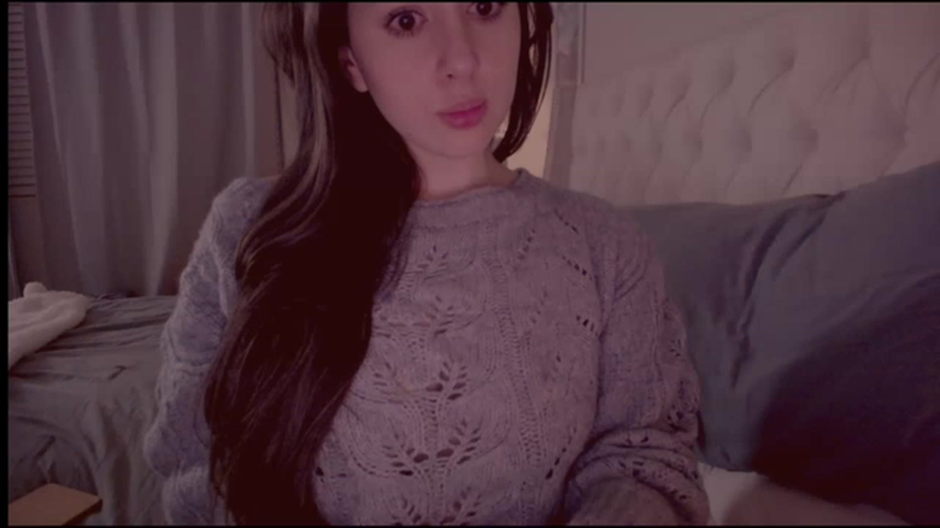 Gallery image thumbnail from Isabelle's myfreecams stream on, 11/28/2022, 10:10 image 20 of 20