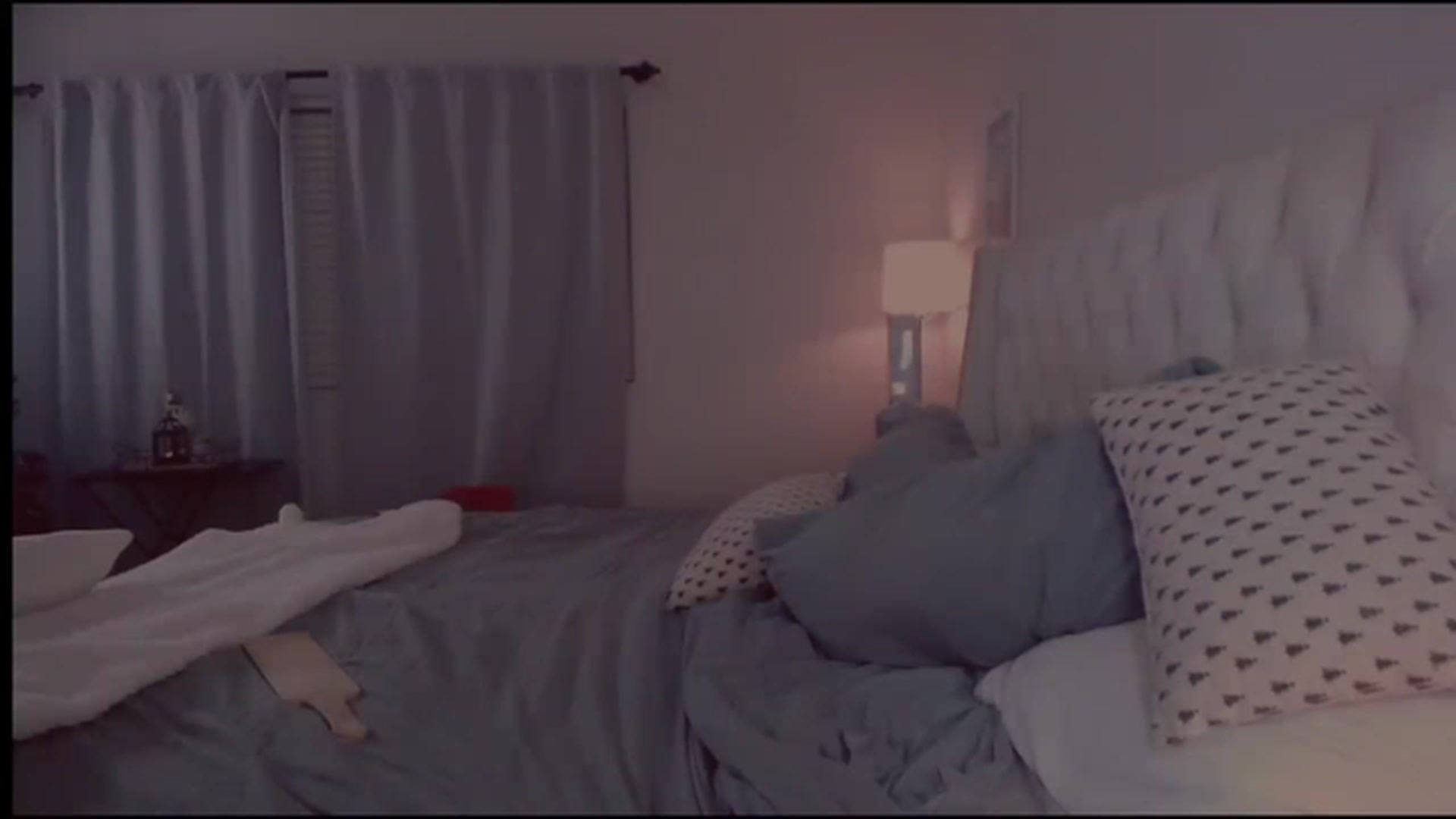 Gallery image thumbnail from Isabelle's myfreecams stream on, 12/05/2022, 09:06 image 17 of 20