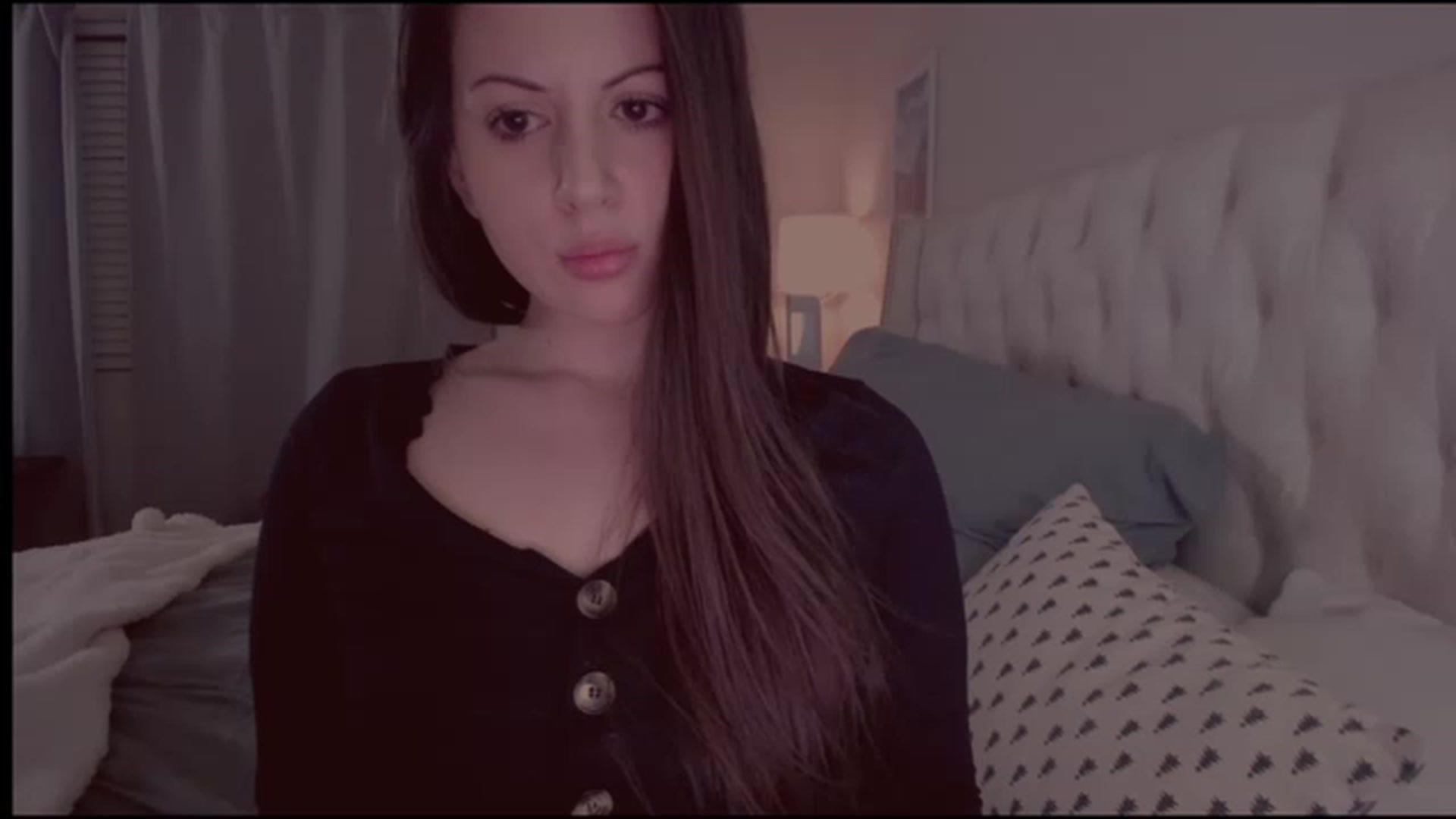 Gallery image thumbnail from Isabelle's myfreecams stream on, 12/07/2022, 08:41 image 2 of 20
