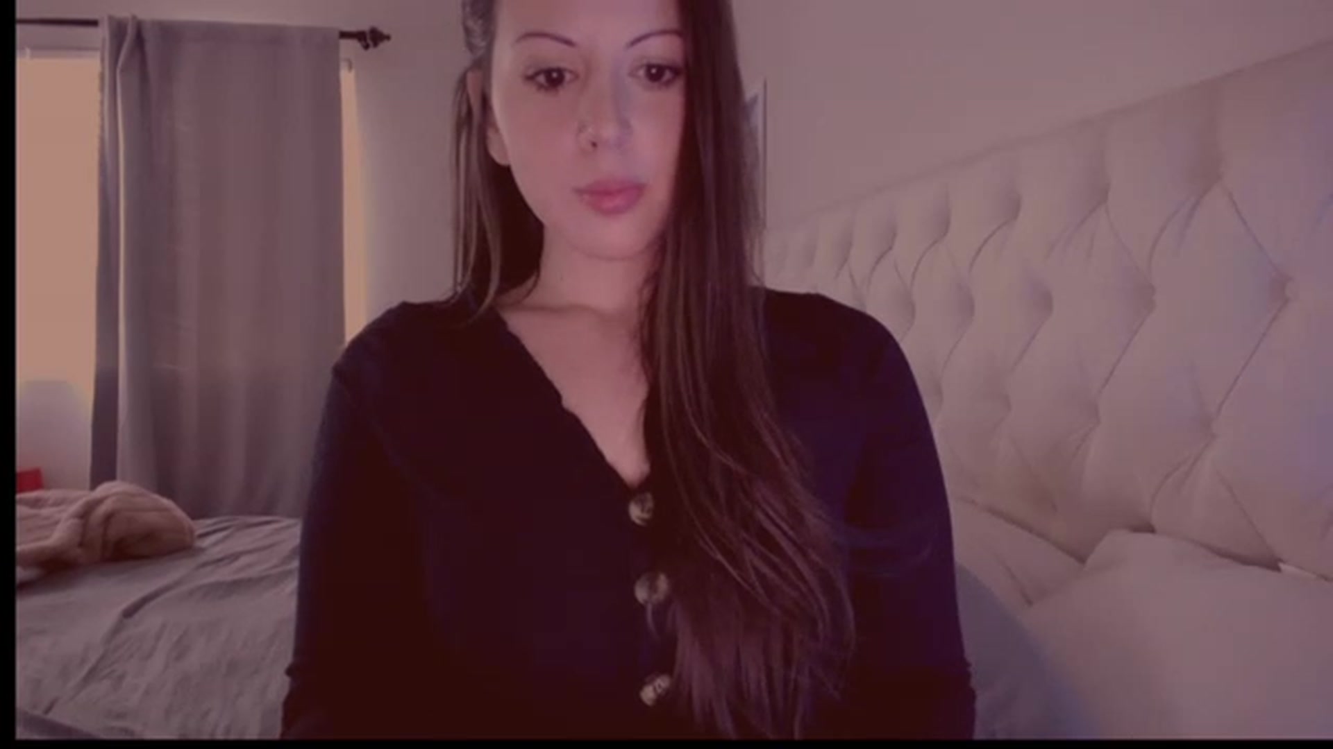 Gallery image thumbnail from Isabelle's myfreecams stream on, 12/16/2022, 23:25 image 13 of 20