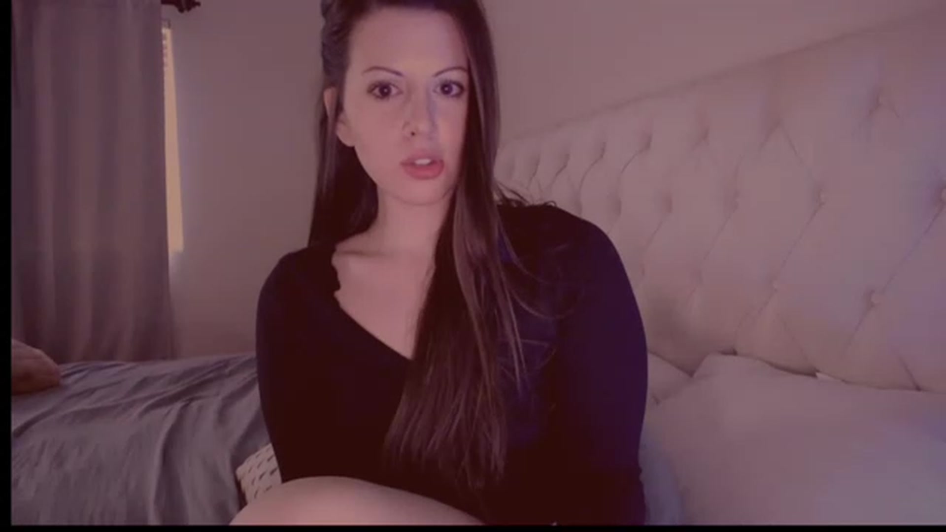 Gallery image thumbnail from Isabelle's myfreecams stream on, 12/16/2022, 23:25 image 20 of 20