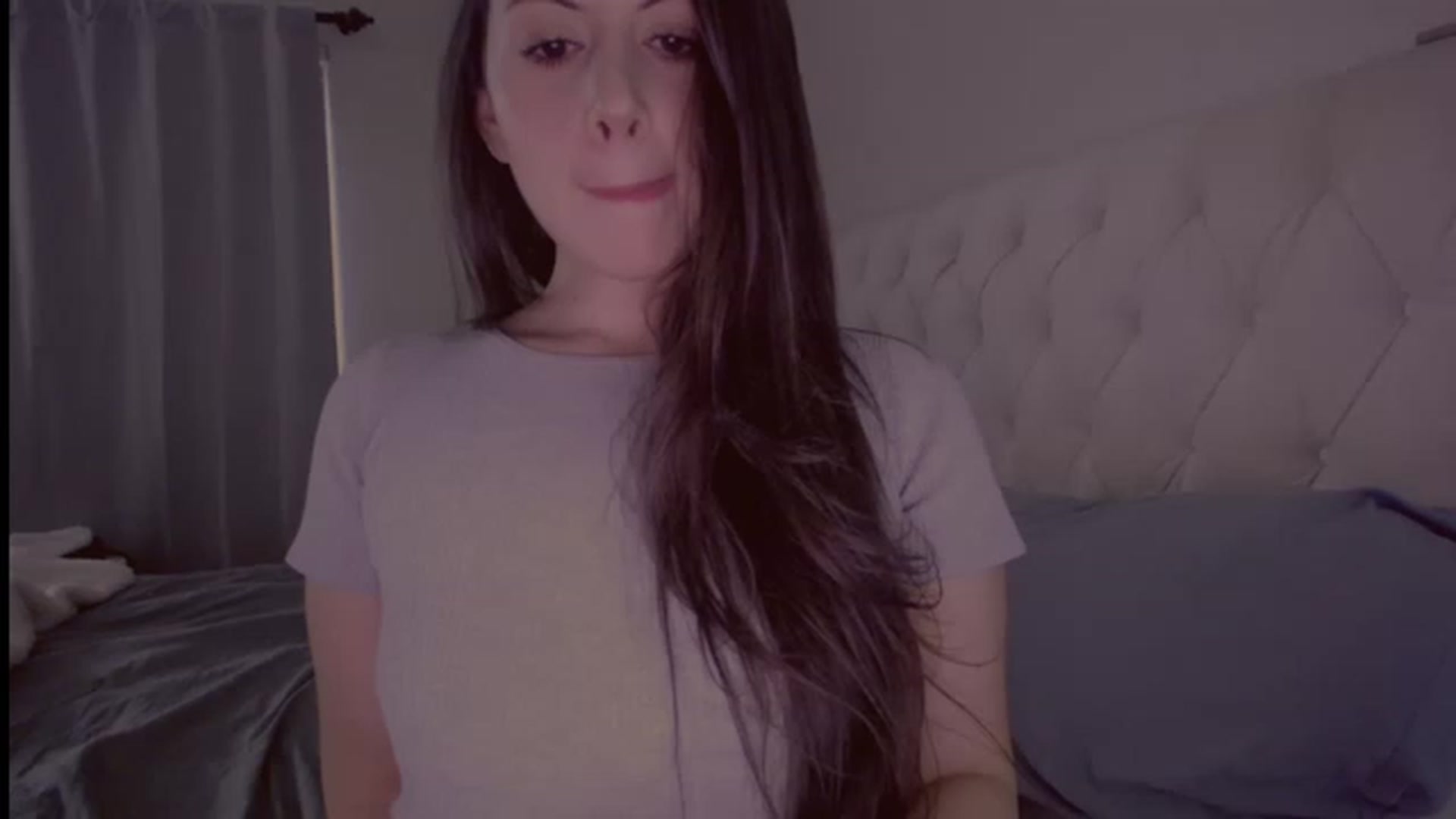 Gallery image thumbnail from Isabelle's myfreecams stream on, 01/10/2023, 24:34 image 5 of 20