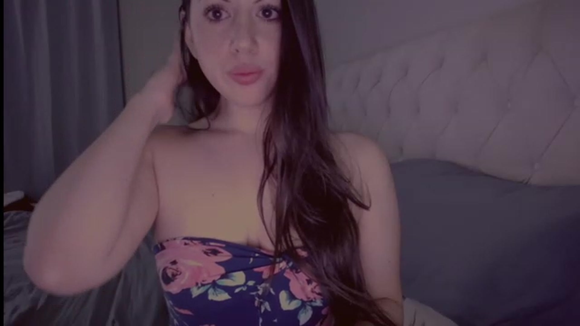 Gallery image thumbnail from Isabelle's myfreecams stream on, 01/11/2023, 02:37 image 20 of 20