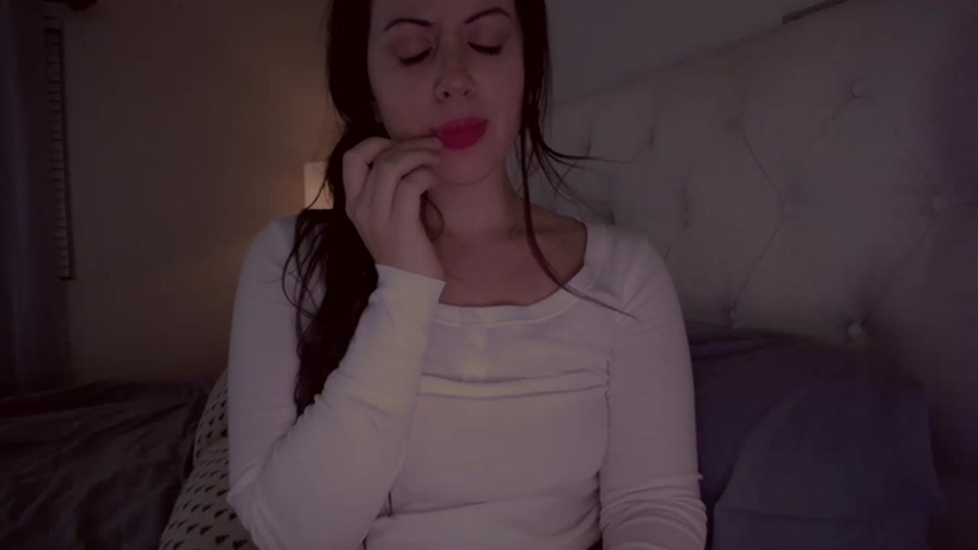 Gallery image thumbnail from Isabelle's myfreecams stream on, 02/21/2023, 08:57 image 8 of 20