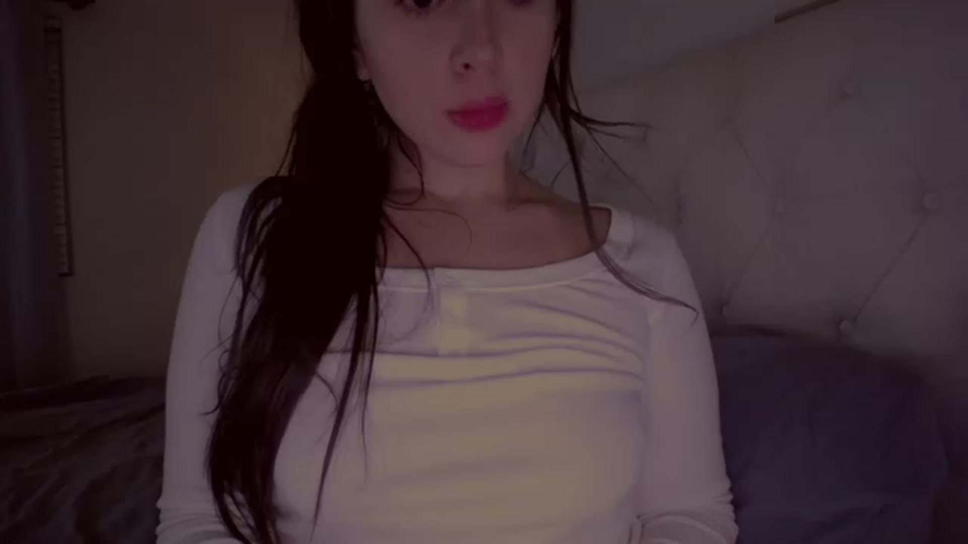 Gallery image thumbnail from Isabelle's myfreecams stream on, 02/21/2023, 08:57 image 3 of 20