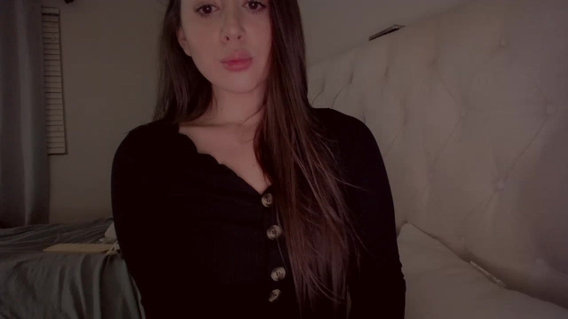 Gallery image thumbnail from Isabelle's myfreecams stream on, 02/27/2023, 08:04 image 1 of 20
