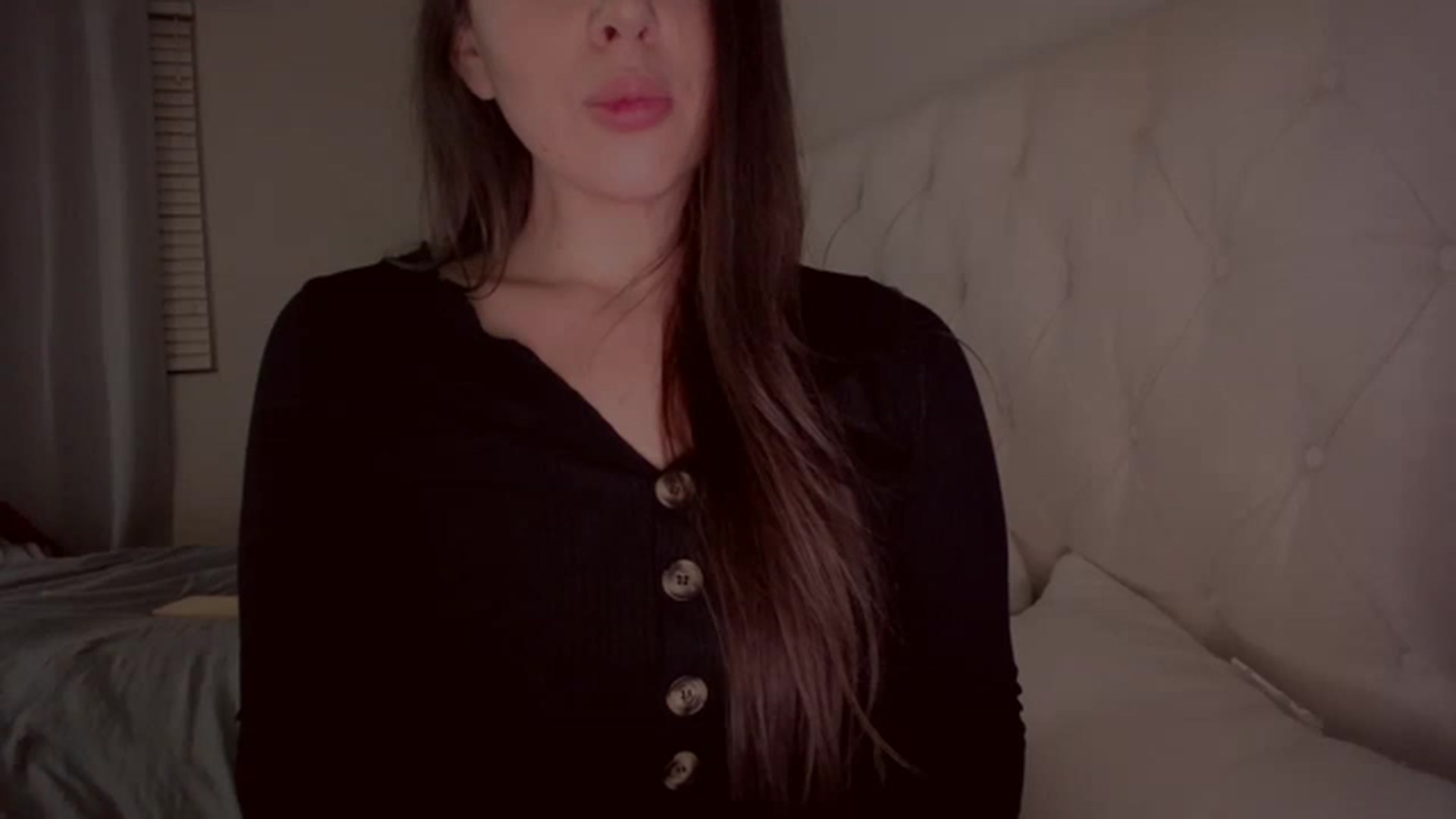 Gallery image thumbnail from Isabelle's myfreecams stream on, 02/27/2023, 08:04 image 12 of 20