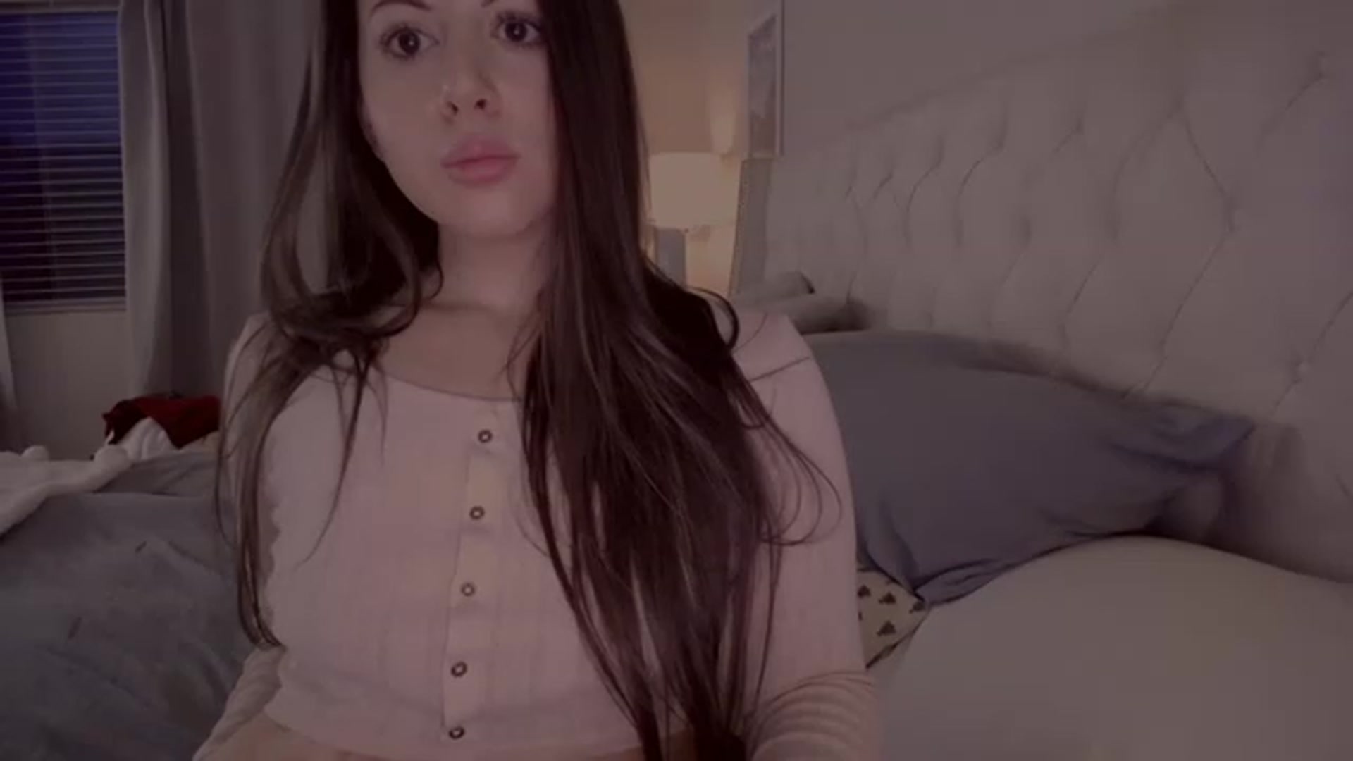Gallery image thumbnail from Isabelle's myfreecams stream on, 02/28/2023, 02:44 image 5 of 20