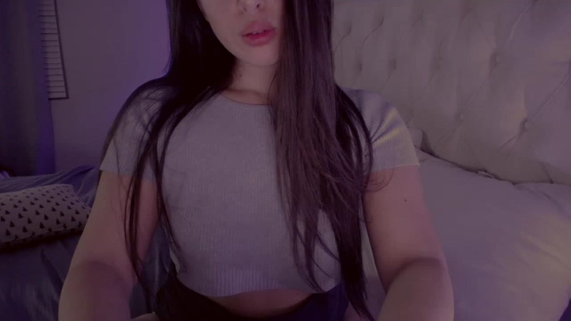 Gallery image thumbnail from Isabelle's myfreecams stream on, 03/06/2023, 12:29 image 5 of 20