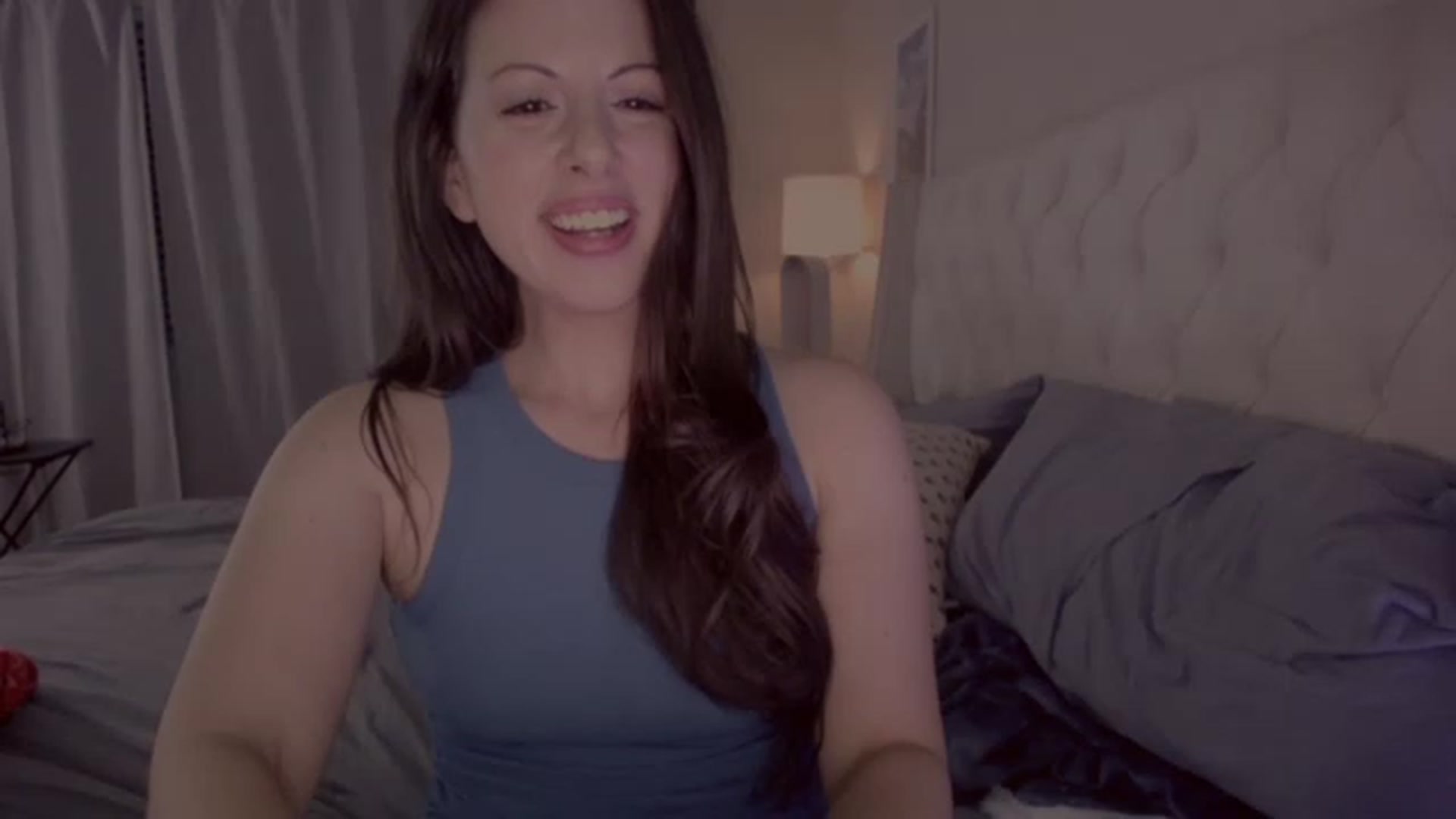 Gallery image thumbnail from Isabelle's myfreecams stream on, 04/23/2023, 07:38 image 15 of 20