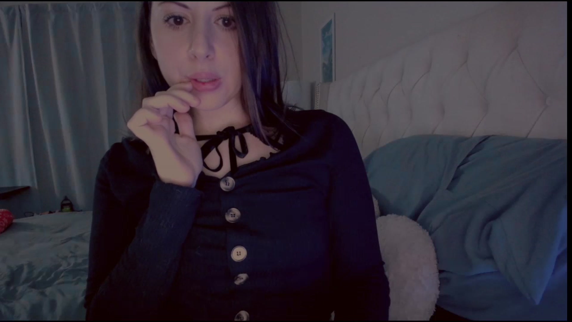 Gallery image thumbnail from Isabelle's myfreecams stream on, 07/14/2023, 07:07 image 5 of 20