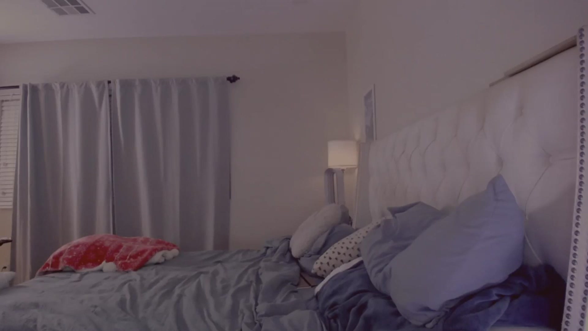 Gallery image thumbnail from Isabelle's myfreecams stream on, 08/09/2023, 08:25 image 3 of 20