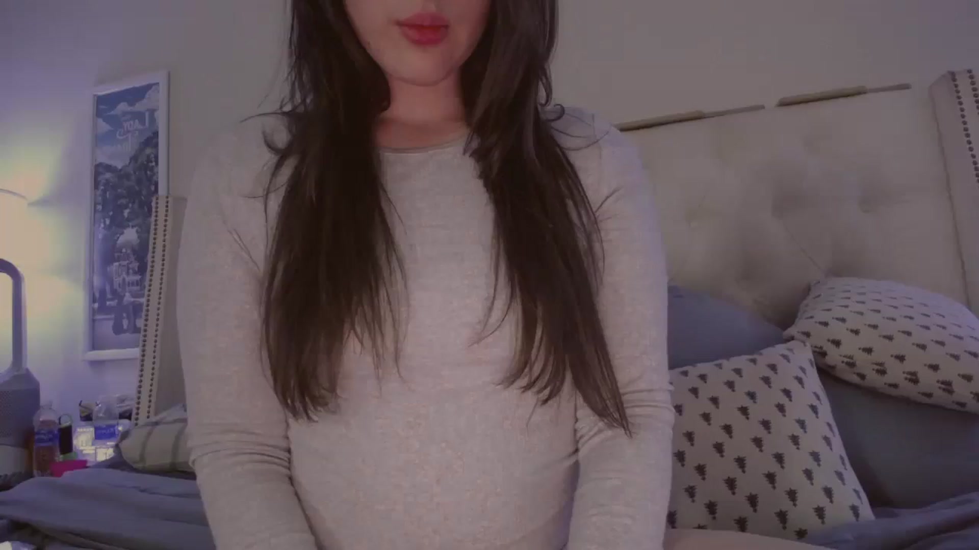 Gallery image thumbnail from Isabelle's myfreecams stream on, 12/12/2023, 05:41 image 1 of 20