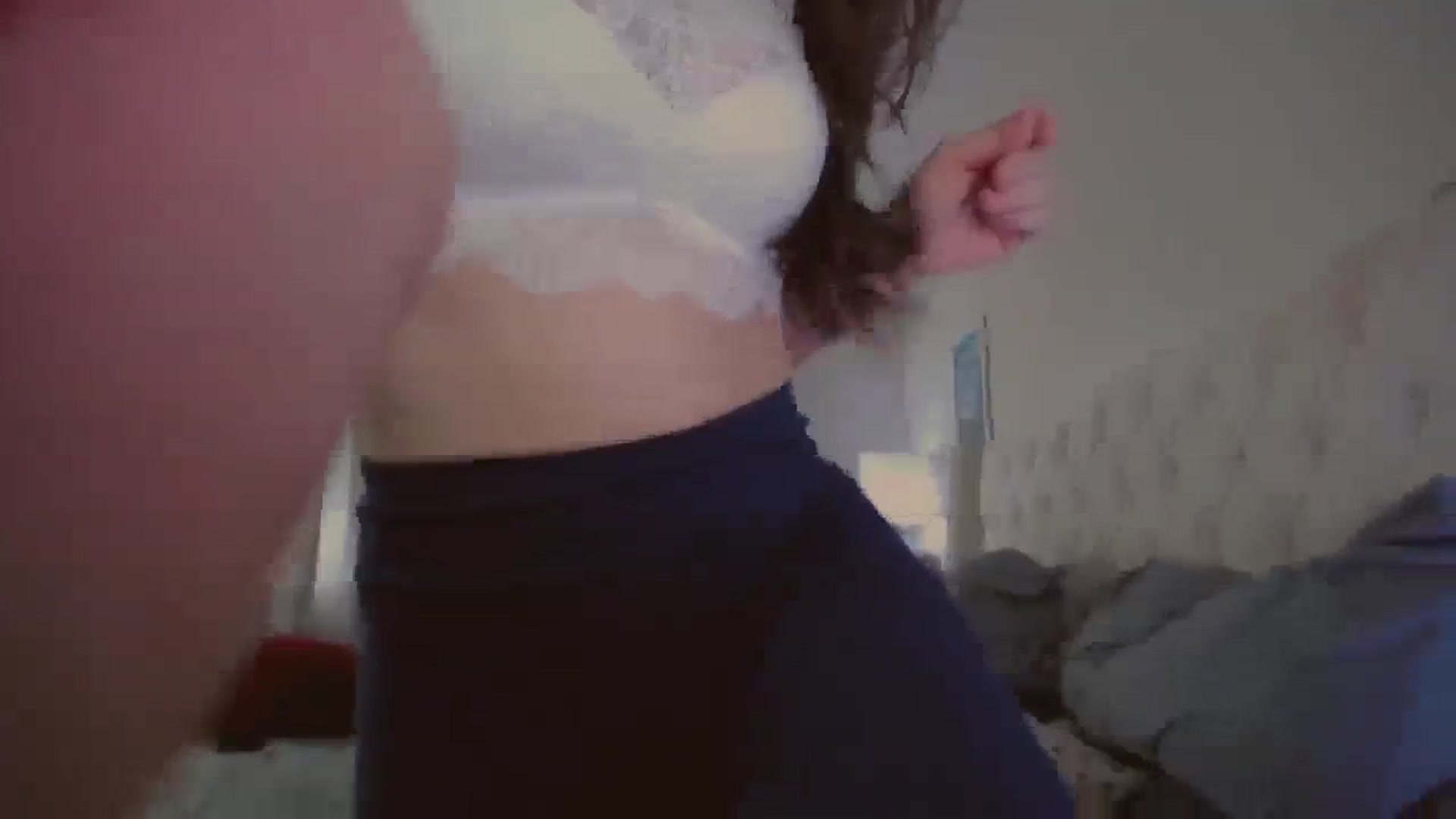 Gallery image thumbnail from Isabelle's myfreecams stream on, 12/17/2023, 20:29 image 6 of 20