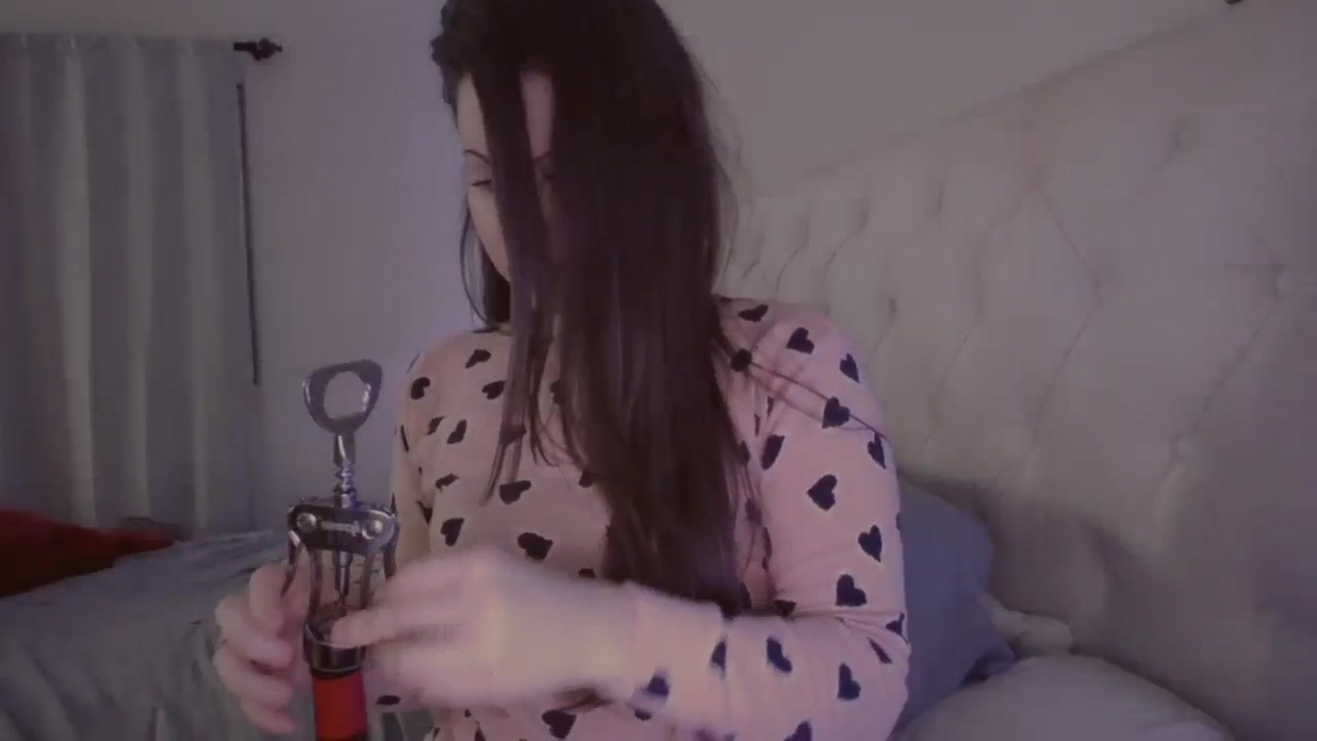 Gallery image thumbnail from Isabelle's myfreecams stream on, 02/15/2024, 03:08 image 3 of 20