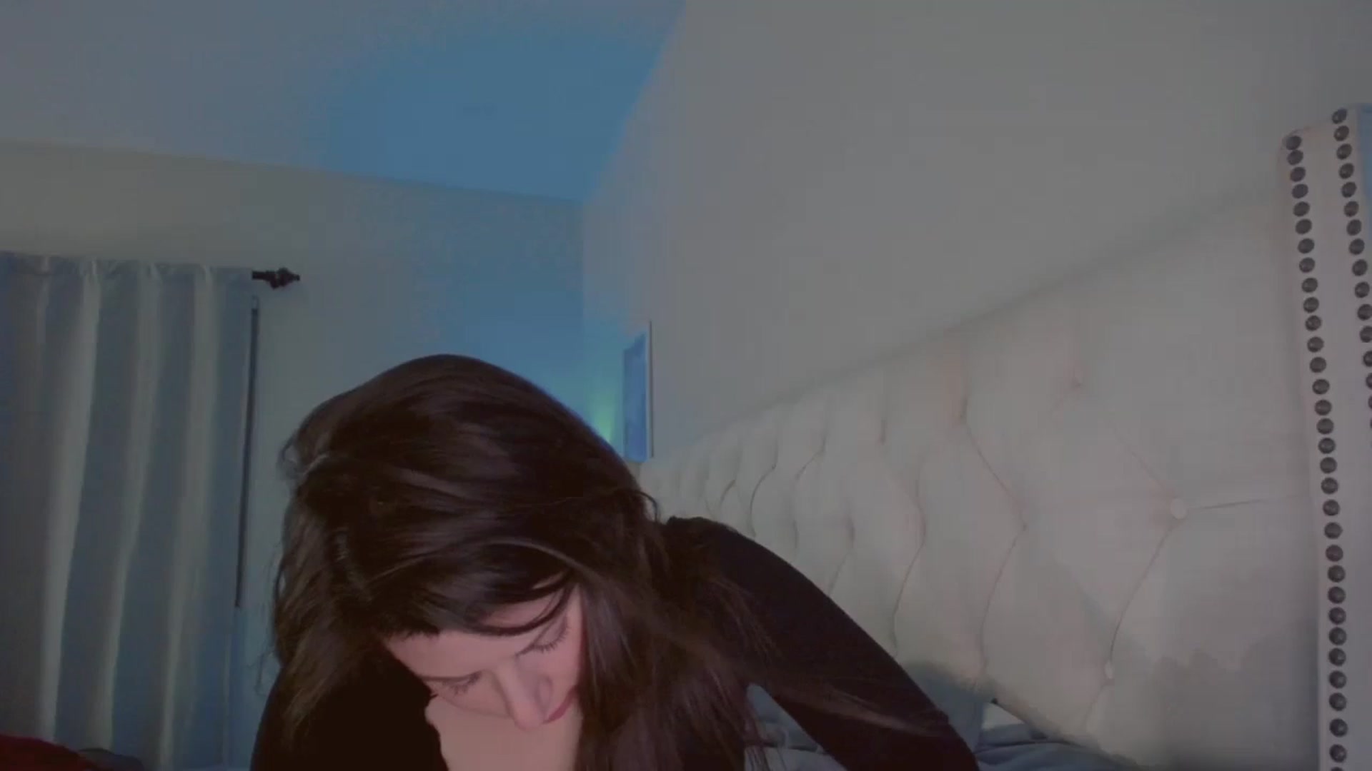 Gallery image thumbnail from Isabelle's myfreecams stream on, 02/21/2024, 06:23 image 4 of 20