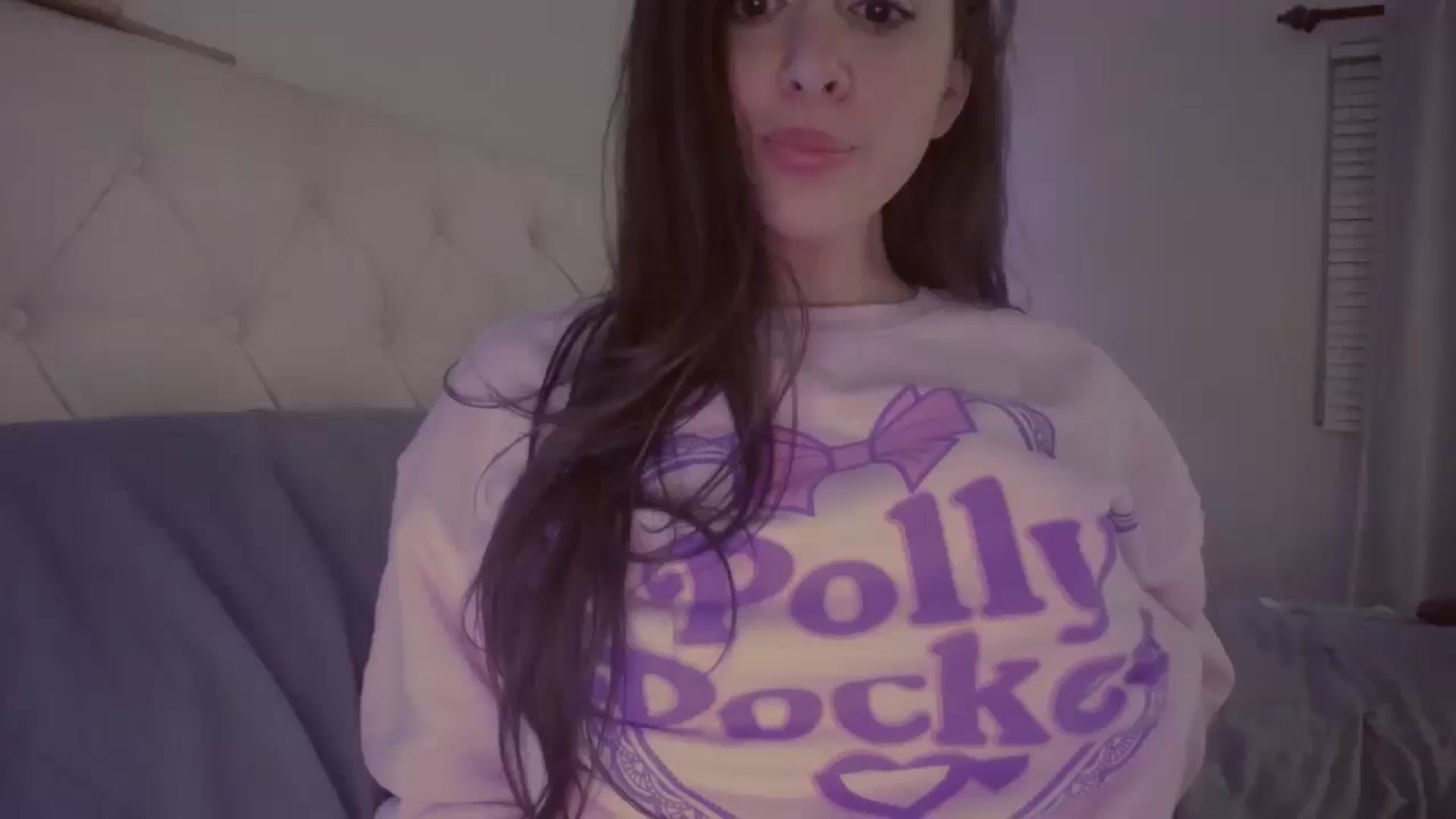 Gallery image thumbnail from Isabelle's myfreecams stream on, 04/29/2024, 05:21 image 5 of 20