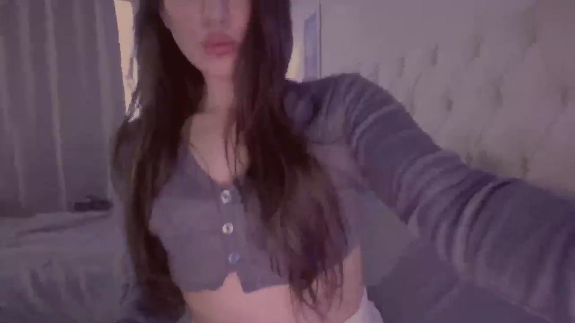 Gallery image thumbnail from Isabelle's myfreecams stream on, 05/24/2024, 18:13 image 9 of 20