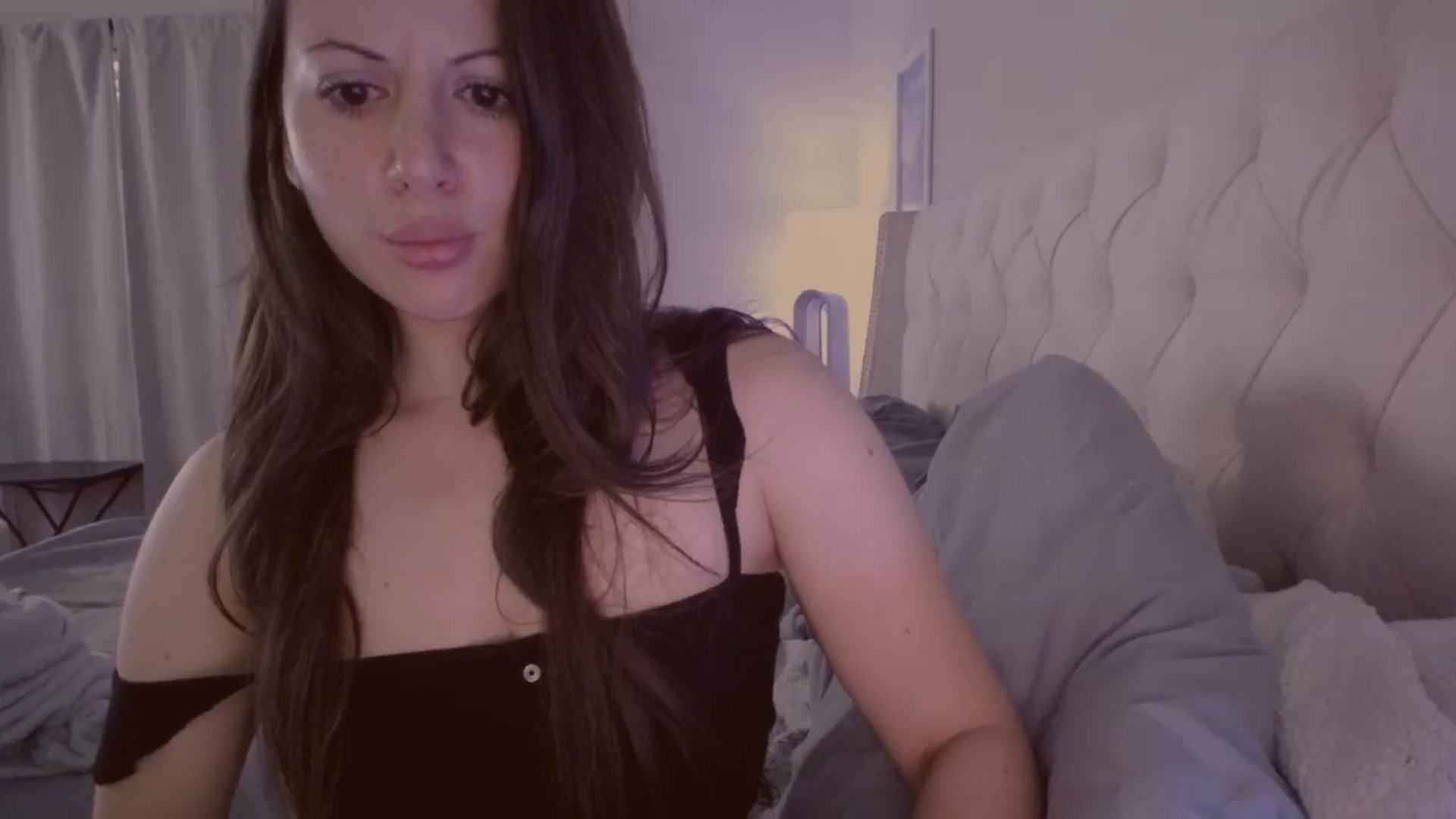 Gallery image thumbnail from Isabelle's myfreecams stream on, 06/02/2024, 02:51 image 6 of 20