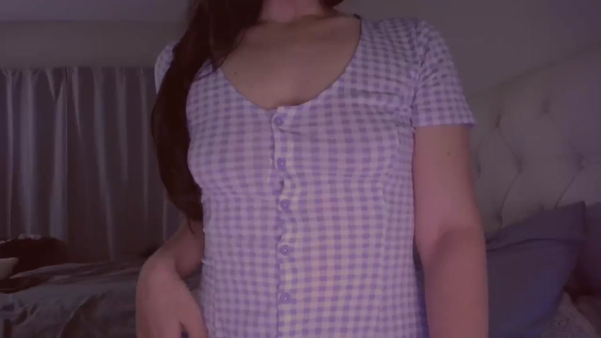 Gallery image thumbnail from Isabelle's myfreecams stream on, 06/21/2024, 08:24 image 16 of 20
