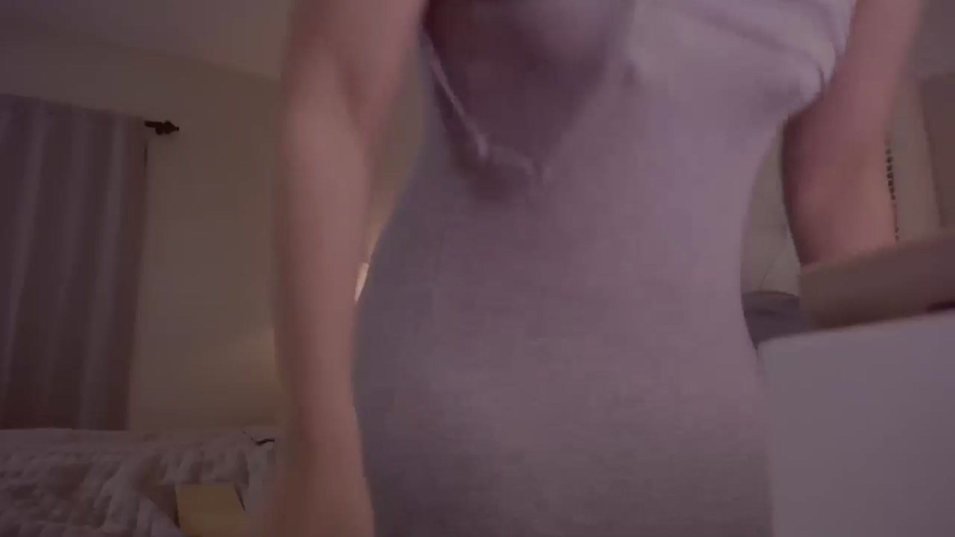 Gallery image thumbnail from Isabelle's myfreecams stream on, 11/21/2024, 09:31 image 4 of 20
