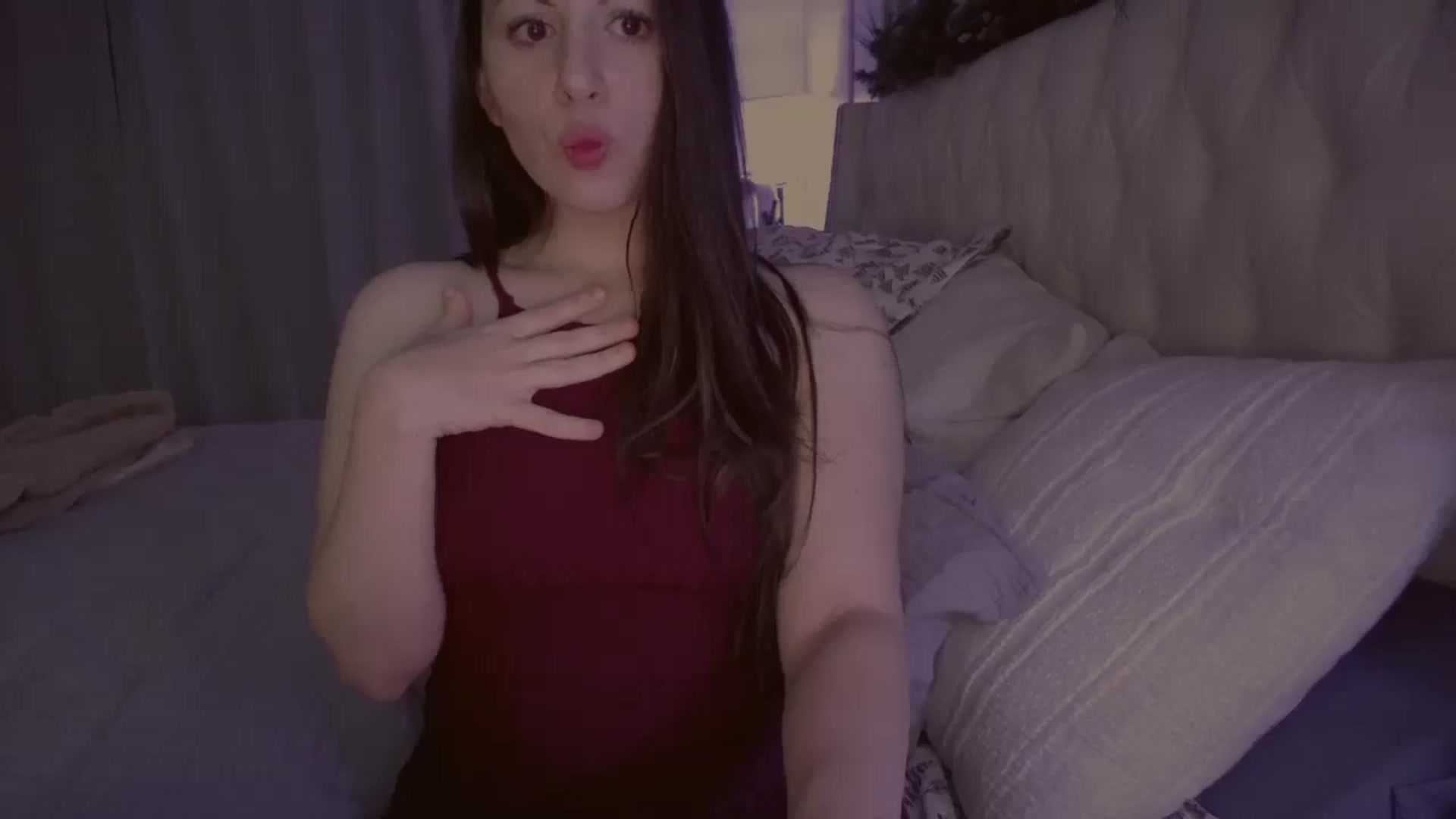 Gallery image thumbnail from Isabelle's myfreecams stream on, 12/10/2024, 07:08 image 5 of 20
