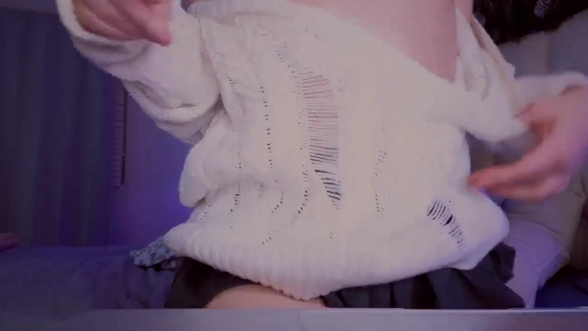 Gallery image thumbnail from Isabelle's myfreecams stream on, 01/08/2025, 09:20 image 2 of 20