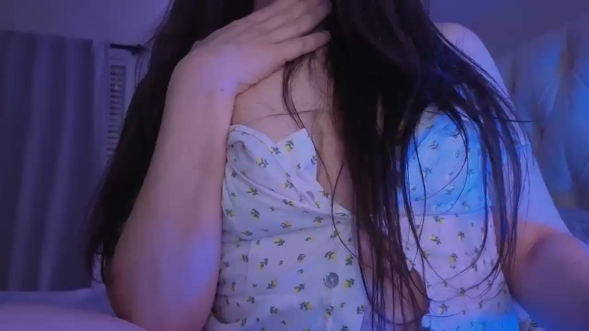Gallery image thumbnail from Isabelle's myfreecams stream on, 01/29/2025, 10:09 image 3 of 20