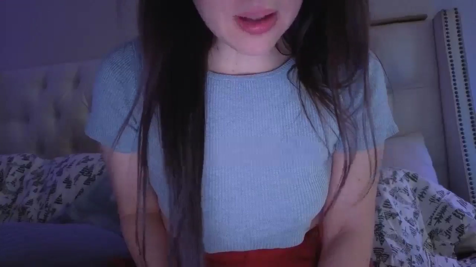 Gallery image thumbnail from Isabelle's myfreecams stream on, 01/31/2025, 08:18 image 6 of 20