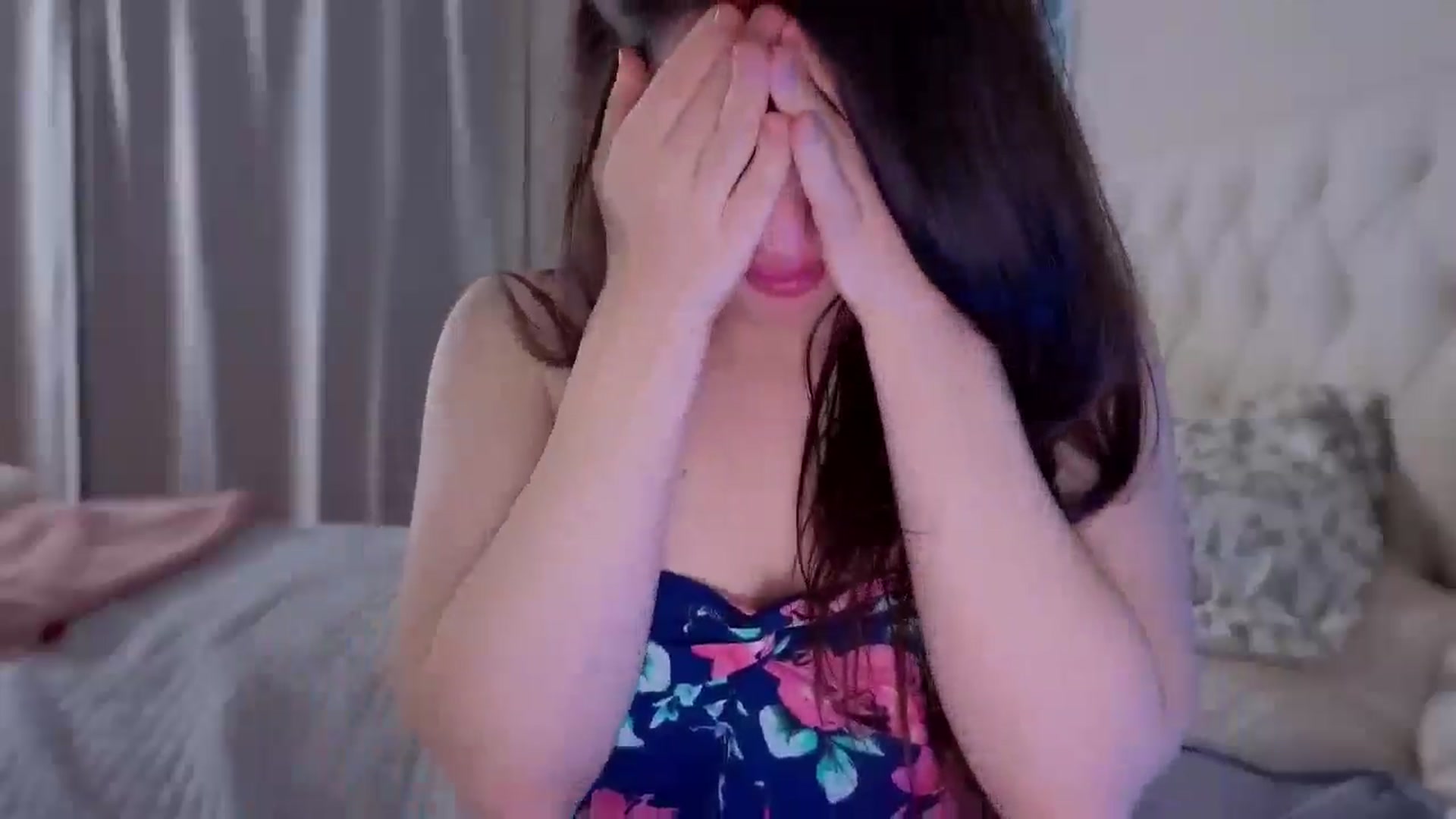 Gallery image thumbnail from Isabelle's myfreecams stream on, 03/14/2025, 08:11 image 5 of 20