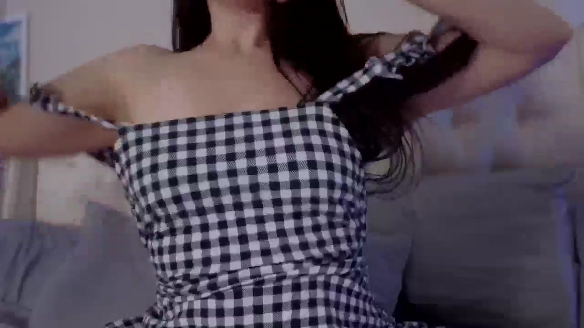 Gallery image thumbnail from Isabelle's myfreecams stream on, 05/16/2025, 05:34 image 5 of 20