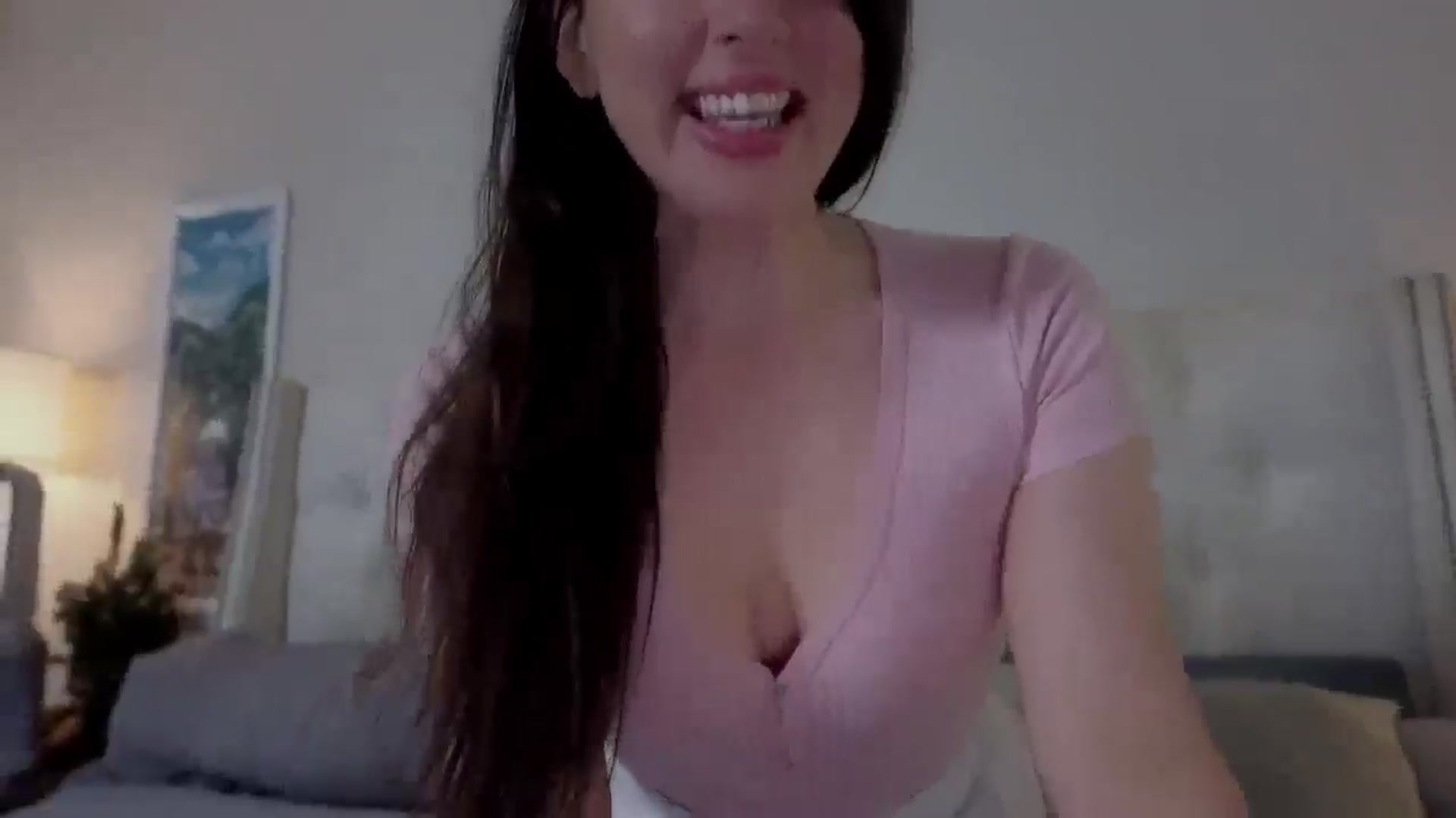 Gallery image thumbnail from Isabelle's myfreecams stream on, 06/27/2025, 03:19 image 2 of 20