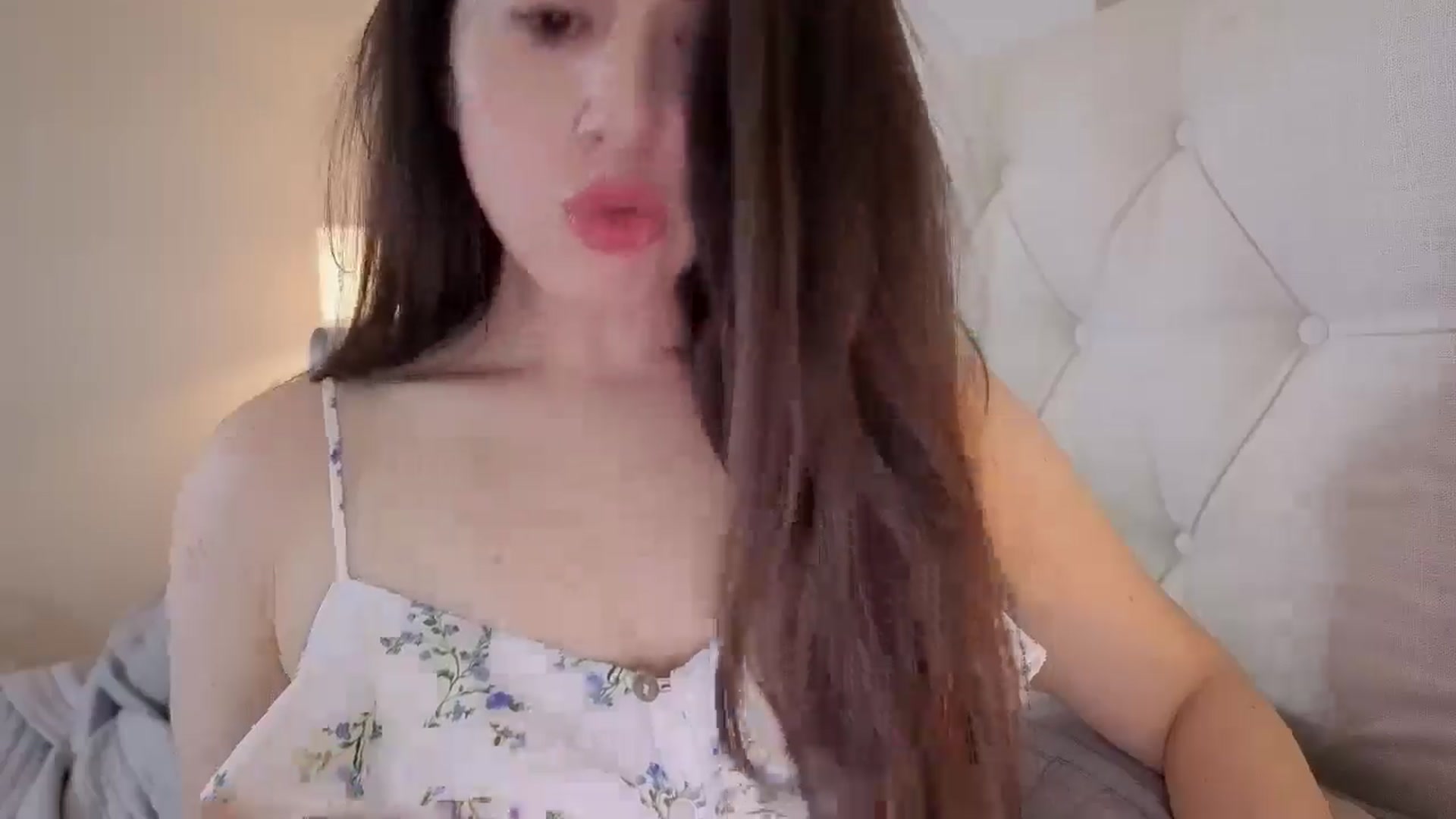 Gallery image thumbnail from Isabelle's myfreecams stream on, 07/14/2025, 05:53 image 7 of 20