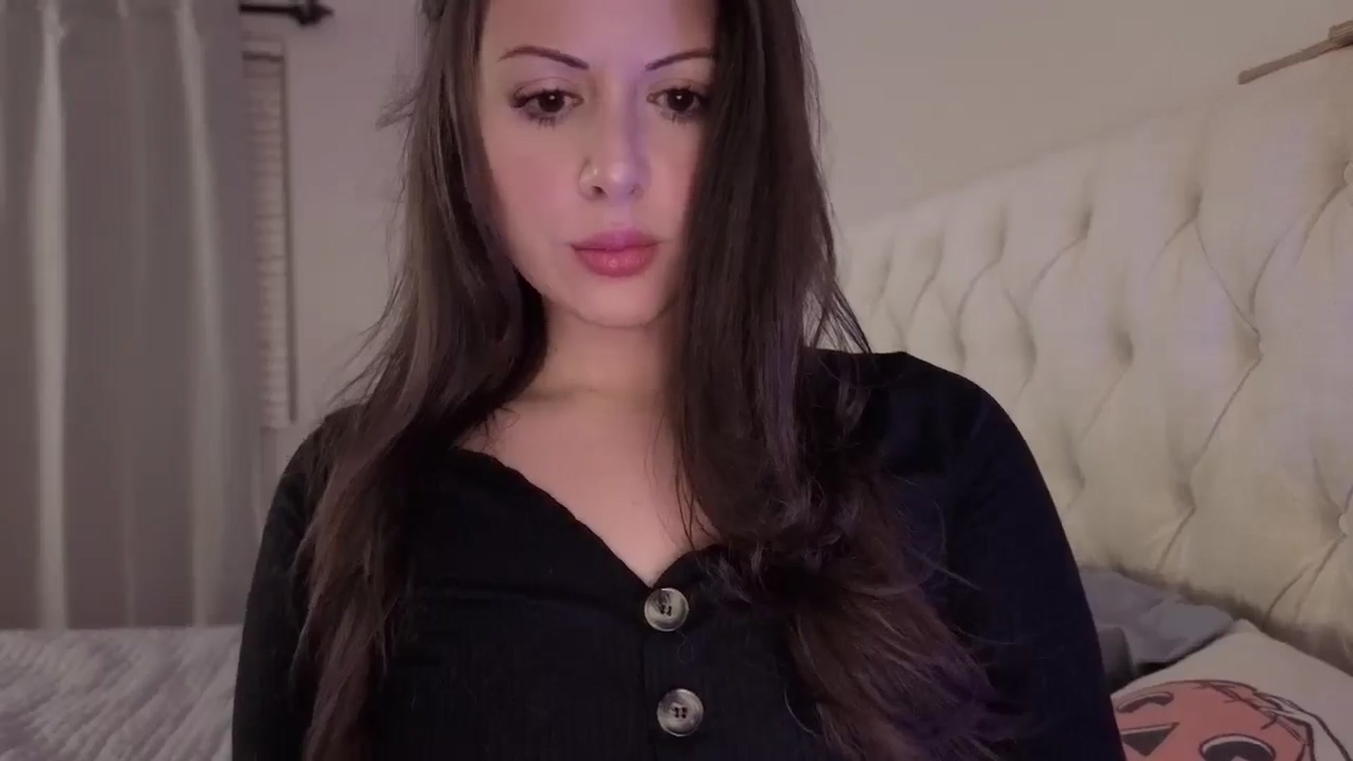 Gallery image thumbnail from Isabelle's myfreecams stream on, 11/20/2025, 06:25 image 20 of 20