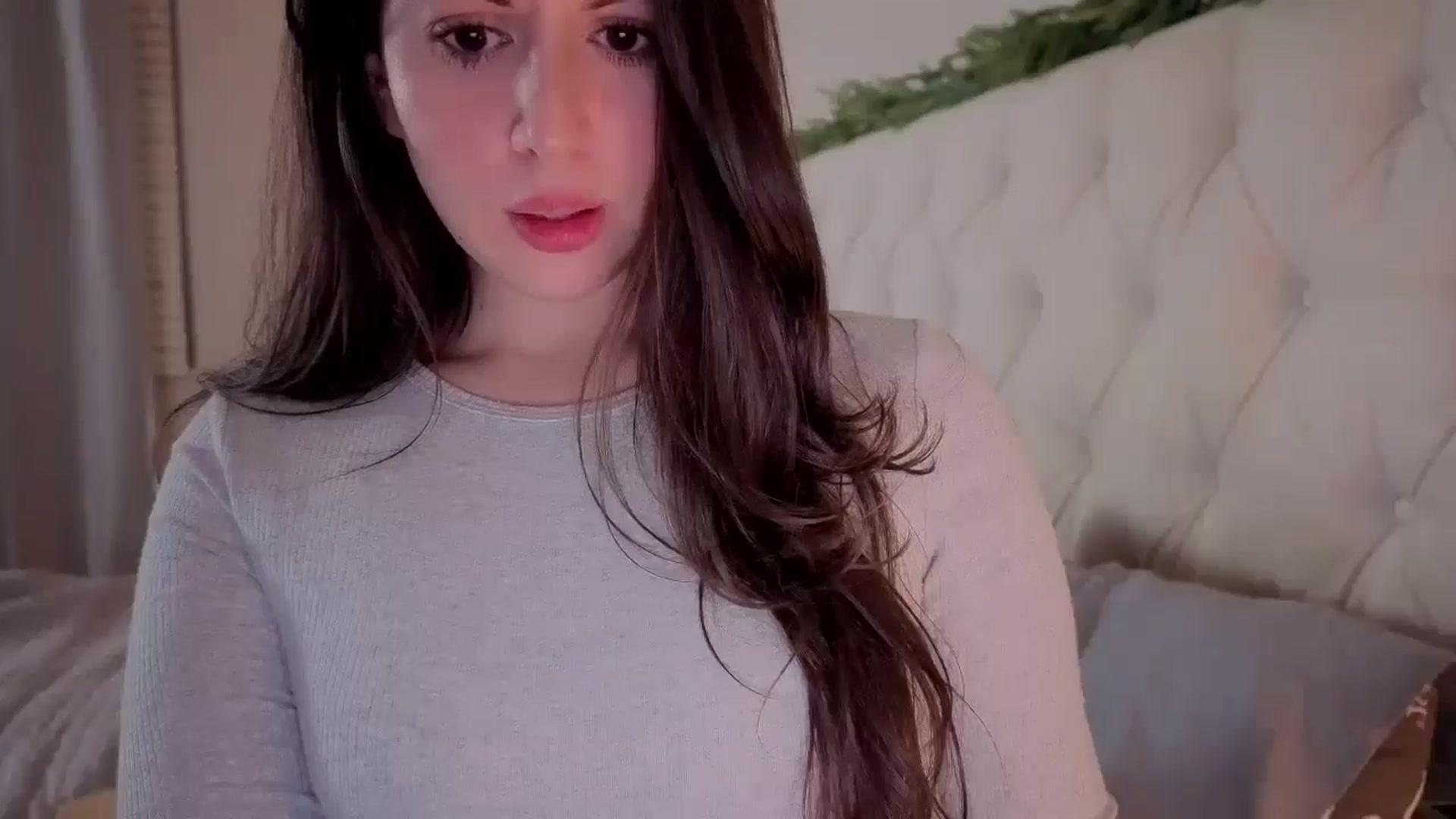Gallery image thumbnail from Isabelle's myfreecams stream on, 11/30/2025, 11:46 image 11 of 20