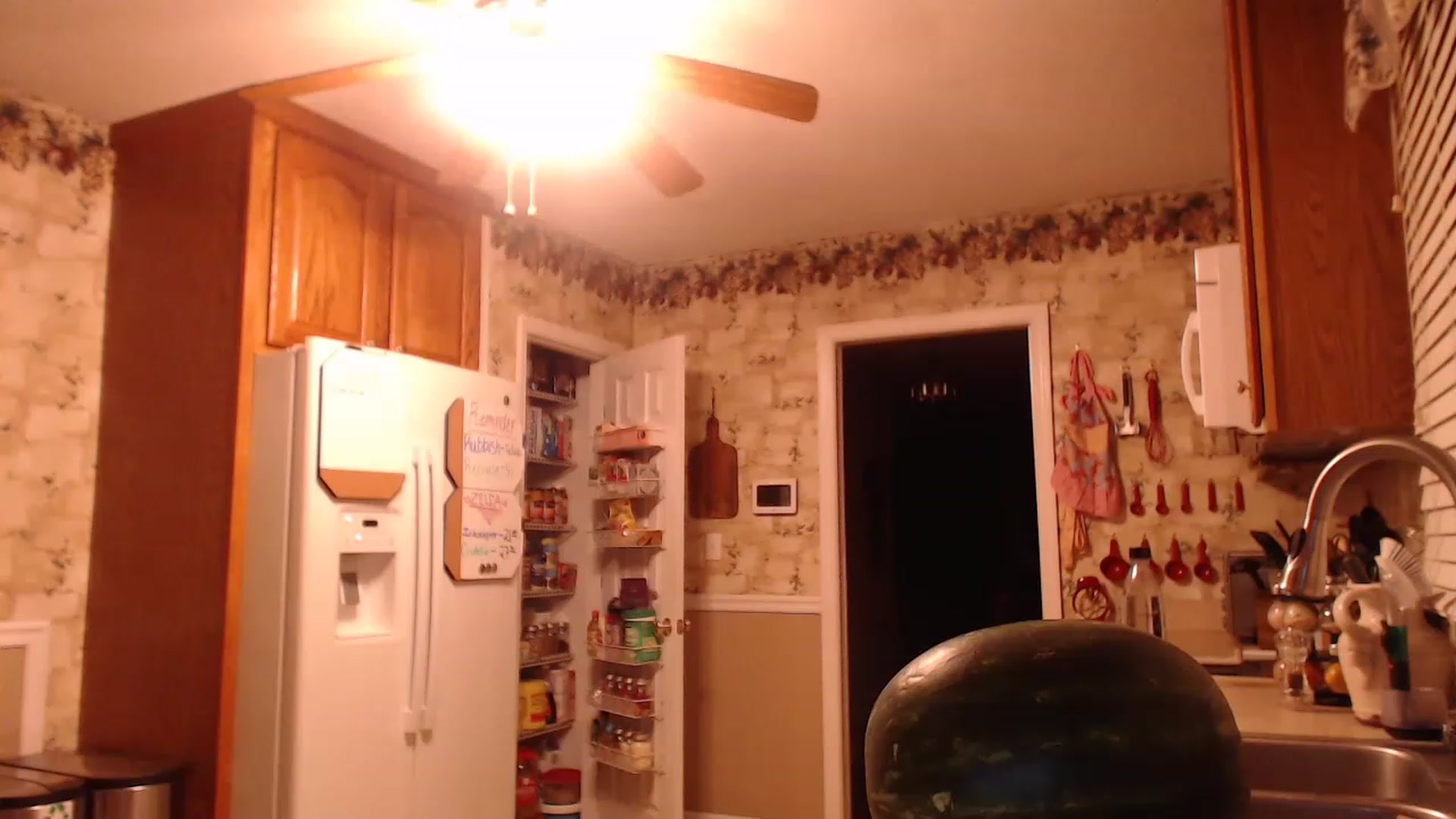 Gallery image thumbnail from IsabelleRaven's myfreecams stream on, 05/08/2023, 04:06 image 12 of 20